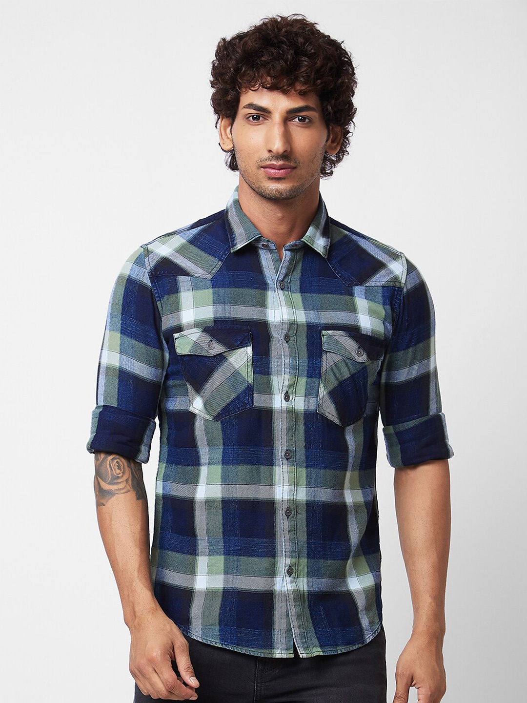 

SPYKAR Men Tartan Checked Opaque Cotton Casual Shirt, Green