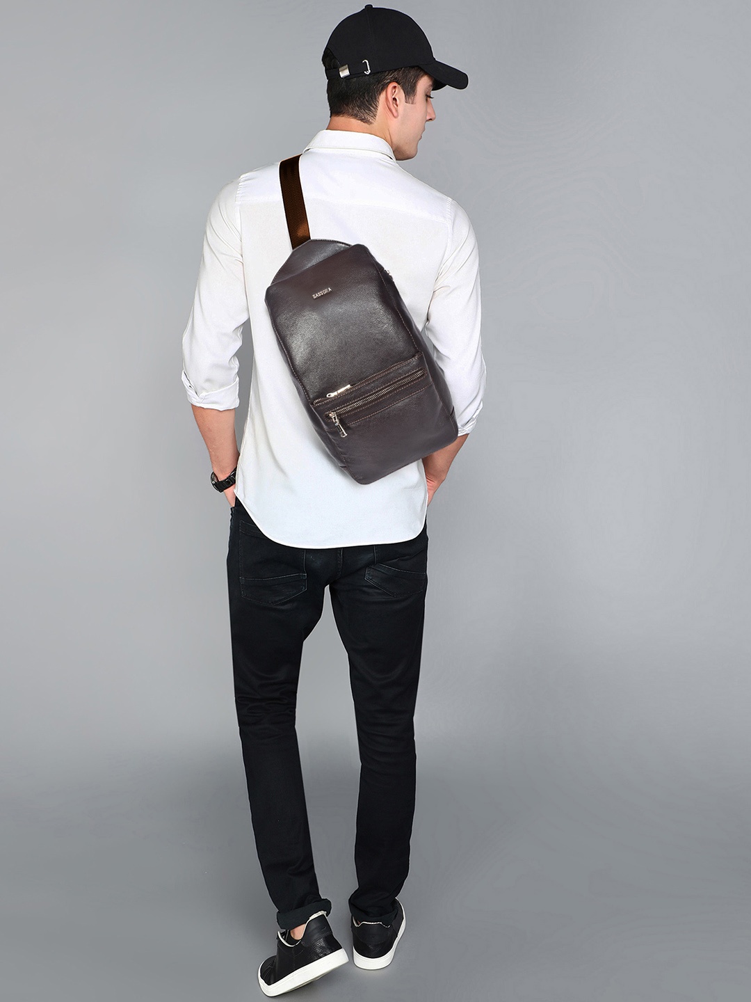 

Sassora Brand Logo Leather Crossbody Backpack, Brown