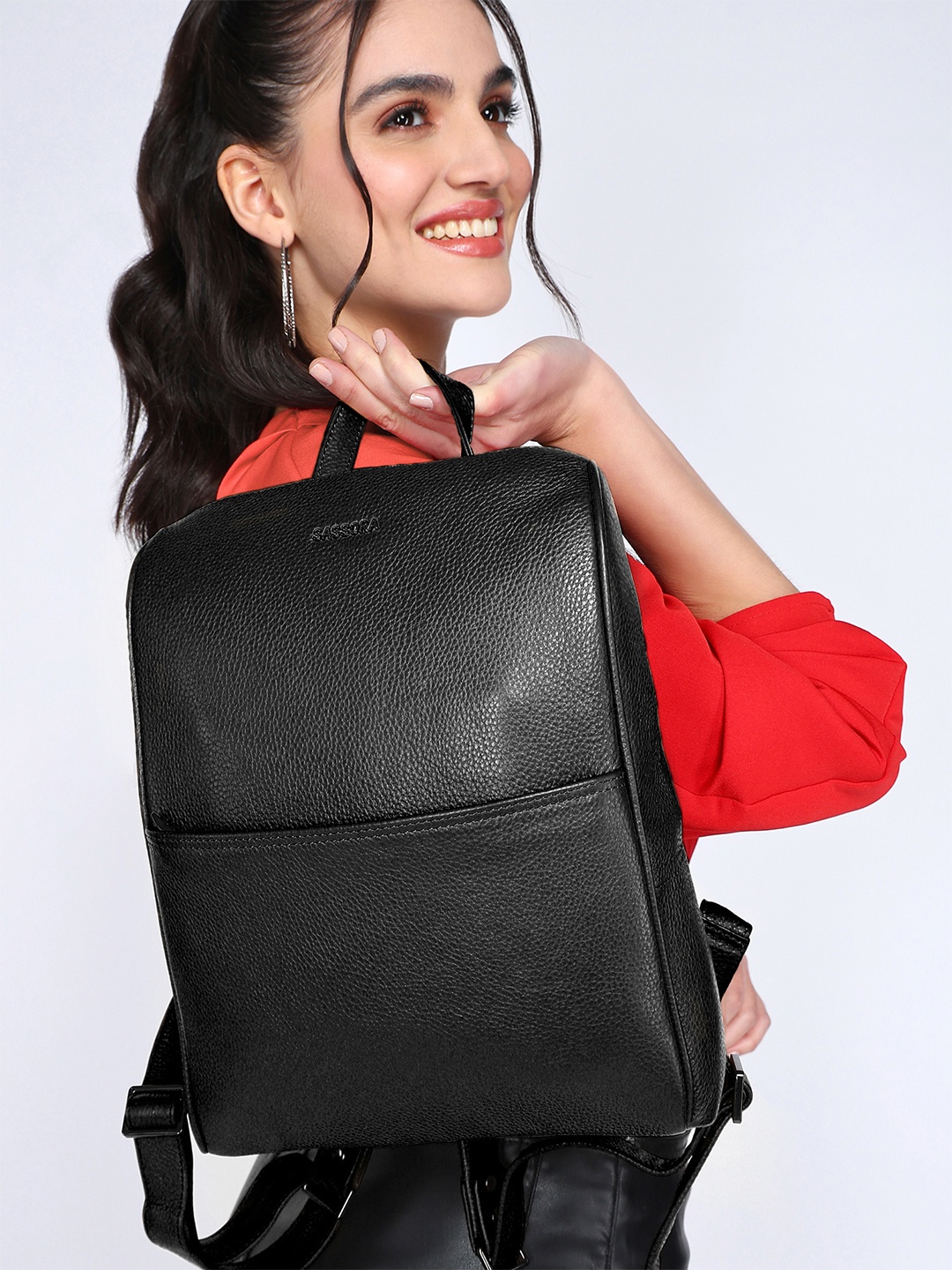 

Sassora Brand Logo Leather Backpack, Black