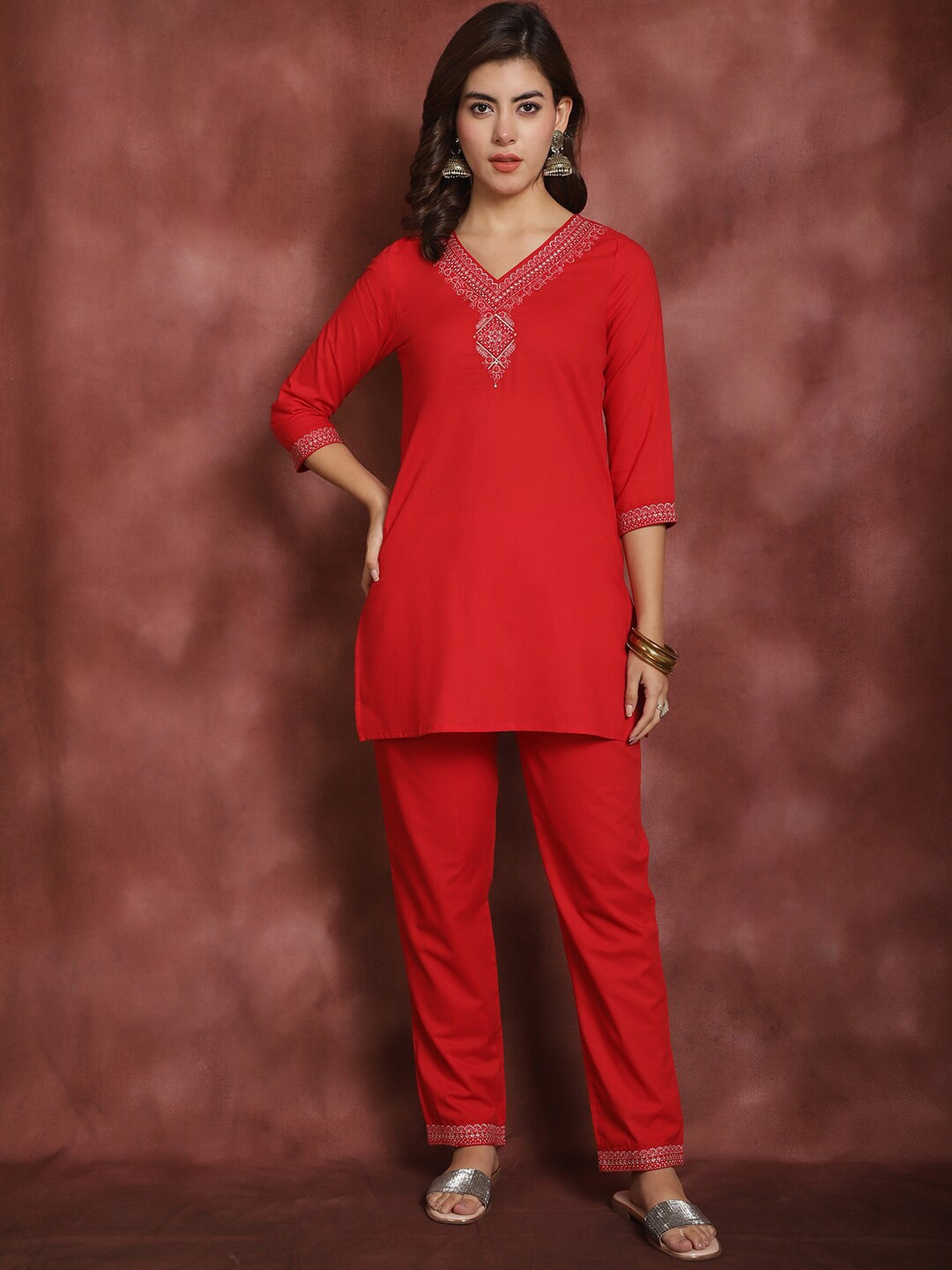 

Prakrti Red Floral Embroidered V-Neck Pure Cotton Tunic With Trouser
