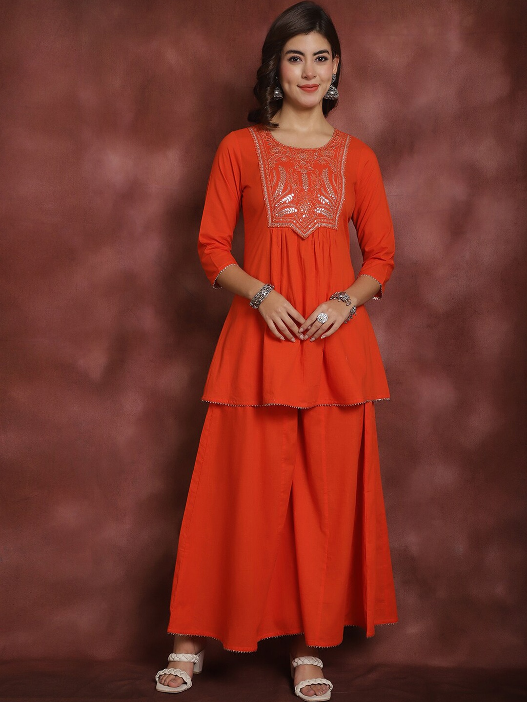 

Prakrti Floral Embroidered Pure Cotton Kurta With Palazzos, Orange