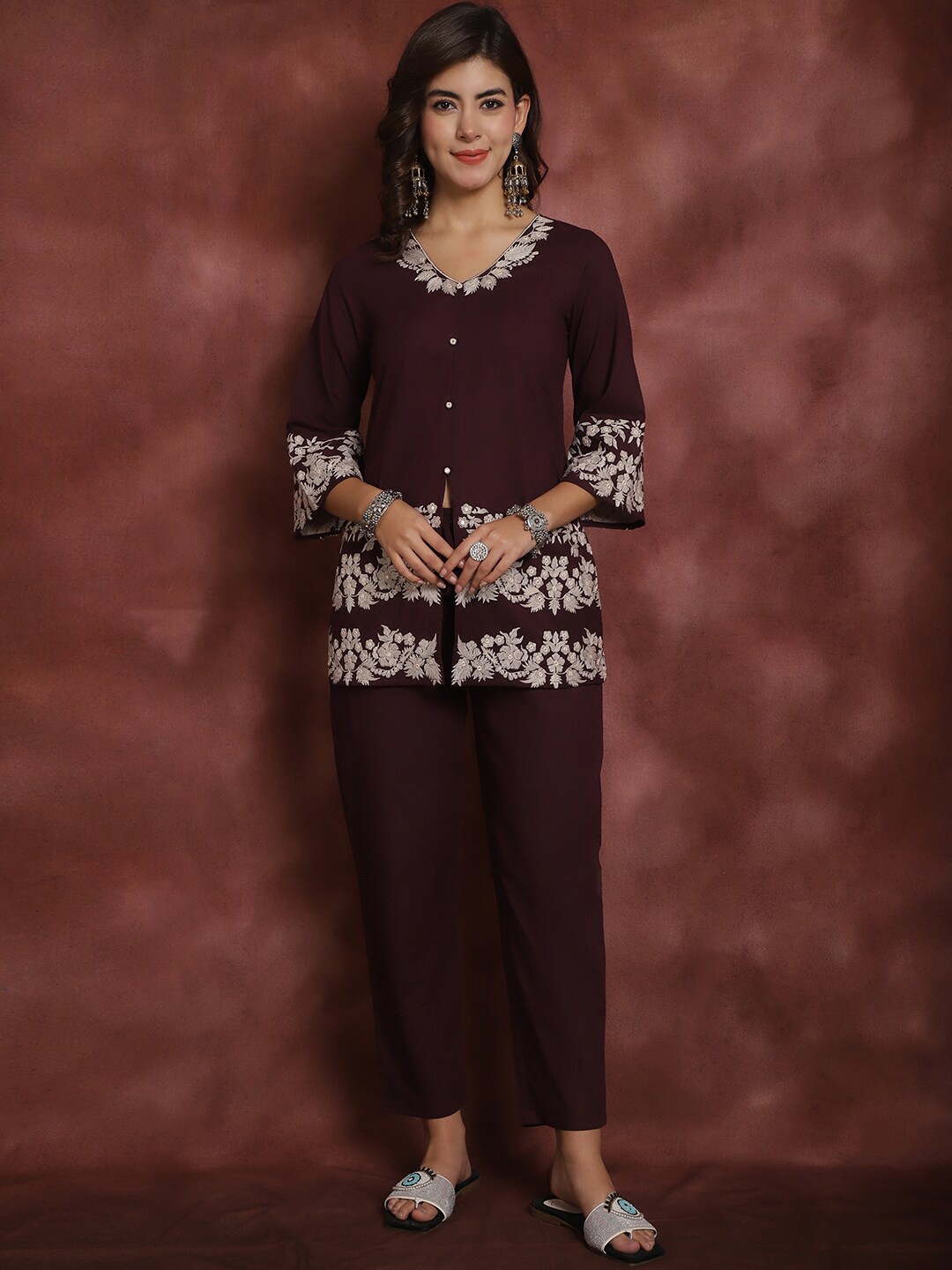 

Prakrti Floral Embroidered Pure Cotton Tunic & Trousers, Purple