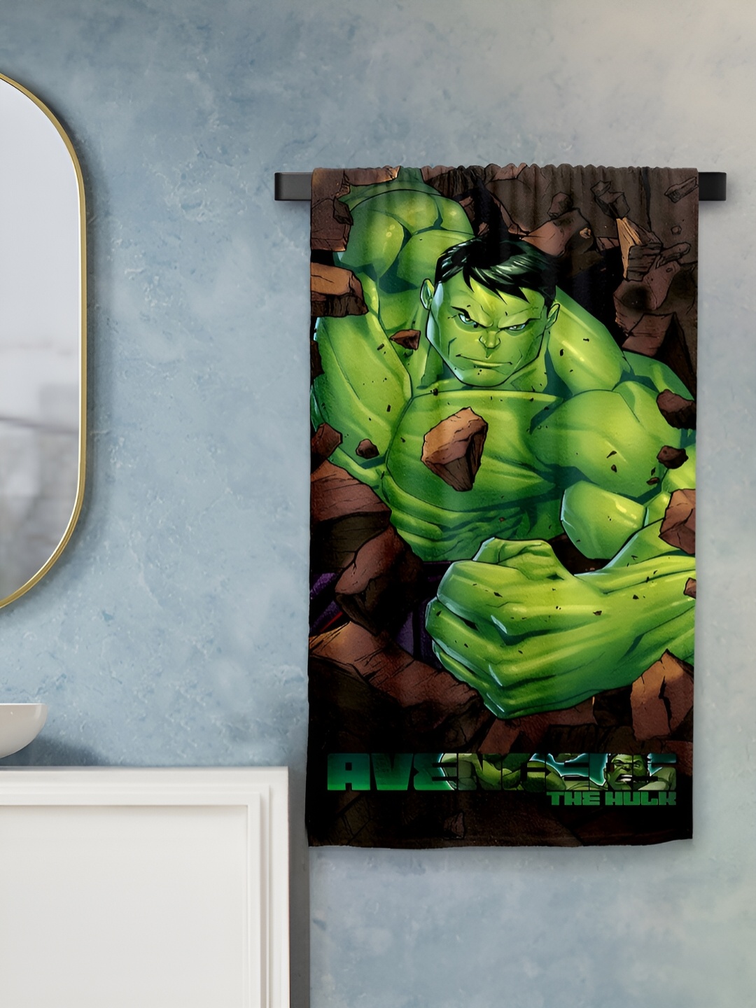 

Sassoon Green & Black Hulk Printed Cotton 380 GSM Bath Towel