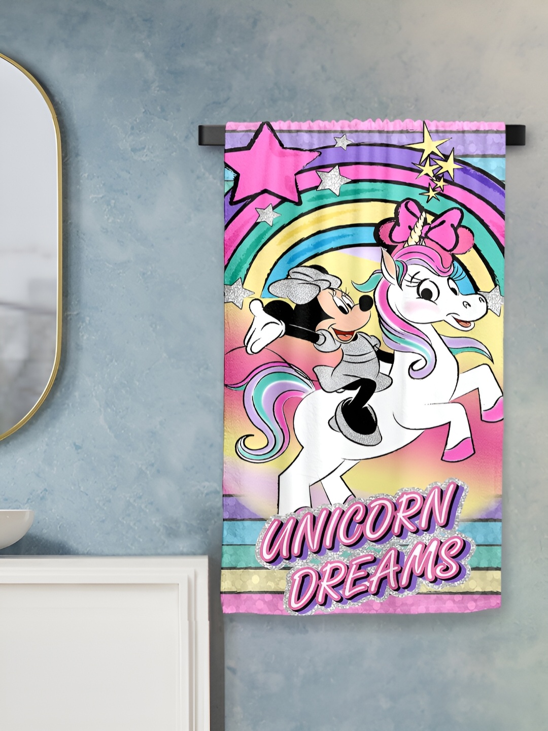 

Sassoon Coral & White Unicorn Printed Cotton 380 GSM Bath Towel
