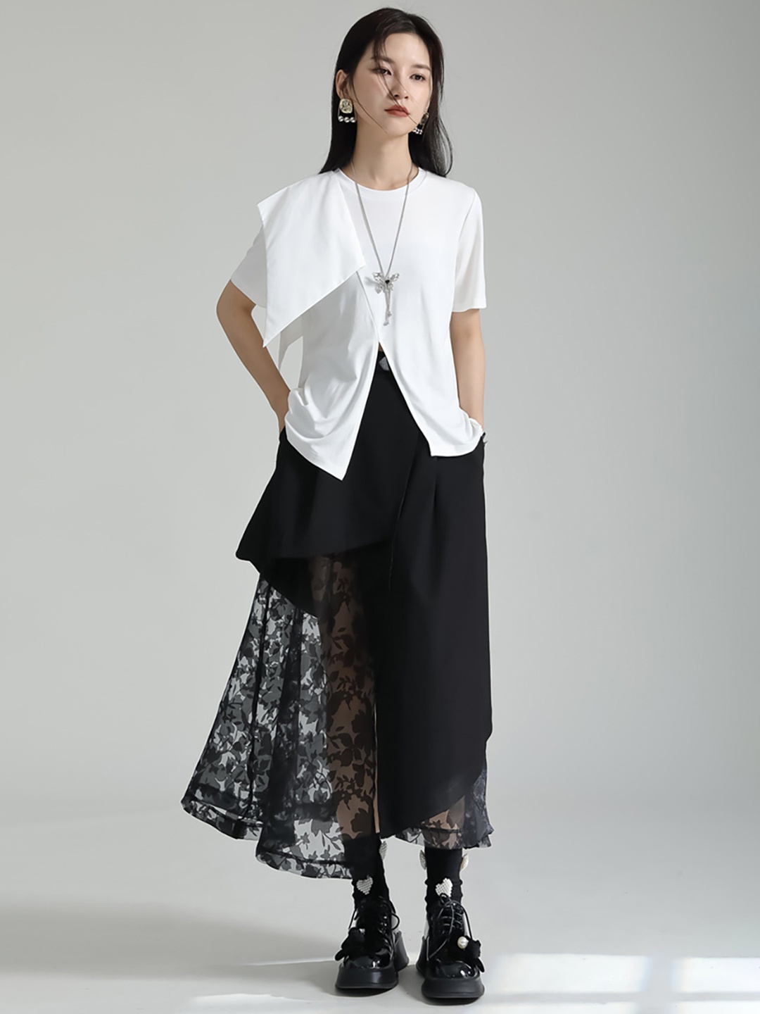 

JC Collection Round Neck Short Sleeves Front Slit Regular Top, White