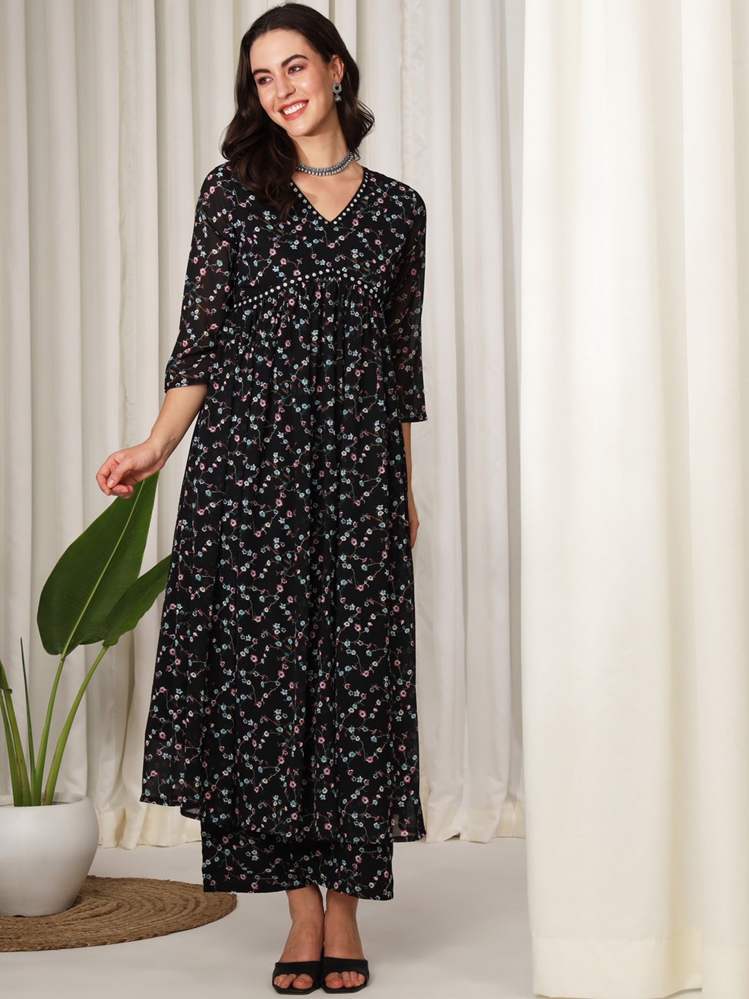 

KALINI Floral Printed Pleated Thread Work Anarkali Kurta with Palazzos, Black