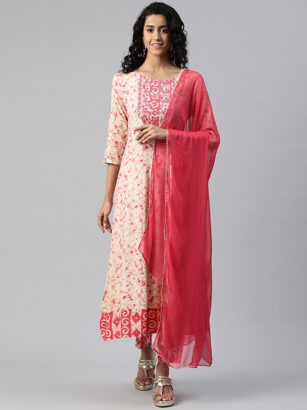 

Readiprint Fashions Printed Regular Gotta Patti Kurta with Trousers & Dupatta, Pink