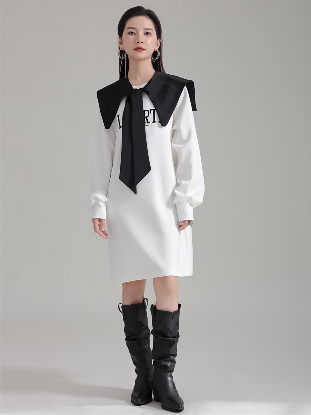 

JC Collection Typography Printed Tie-Up Neck A-Line Dress, White