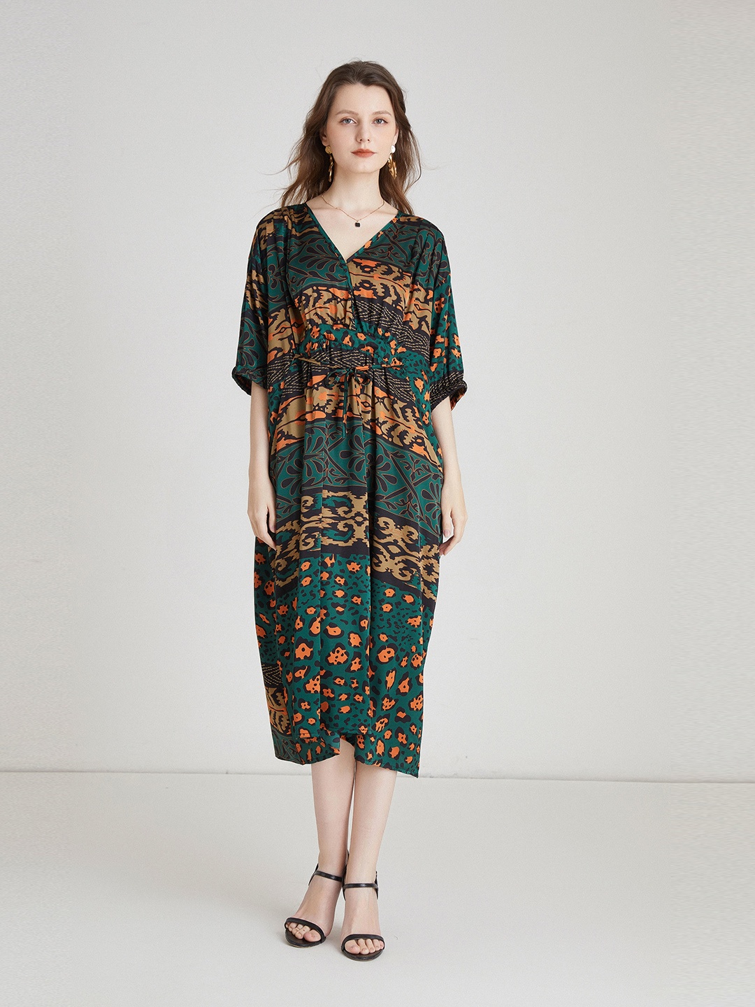 

JC Collection Floral Printed V-Neck Extended Sleeves Tie-Ups Detail Kaftan Midi Dress, Green