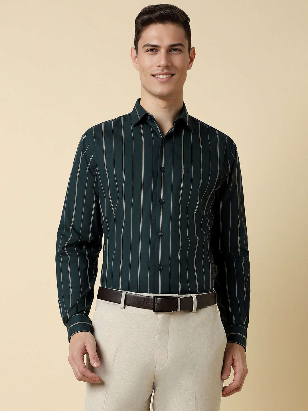 

Allen Solly Slim Fit Striped Pure Cotton Formal Shirt, Green