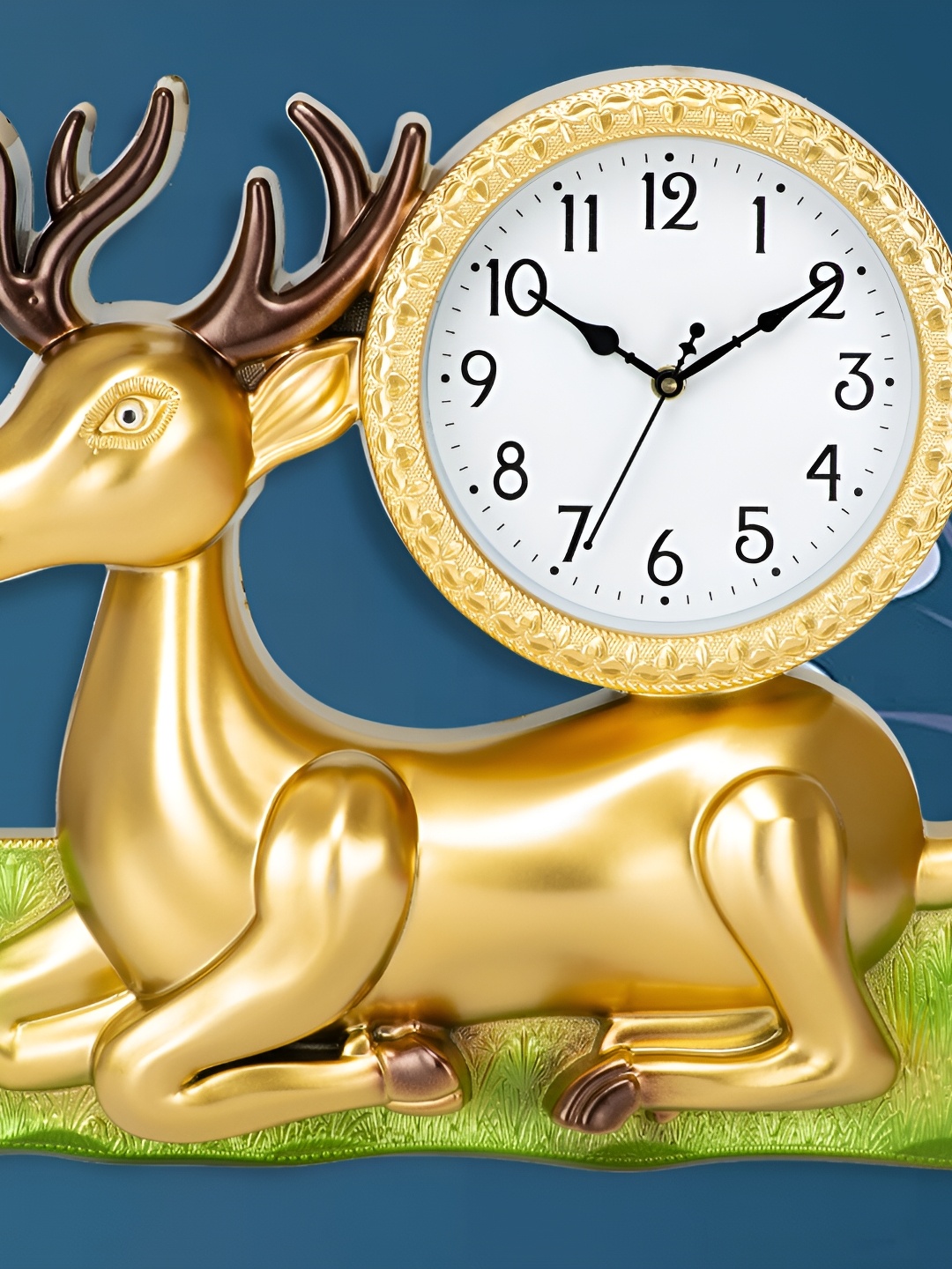 

Attractionz Gold Toned & White Printed Round Acrylic Contemporary Wall Clock