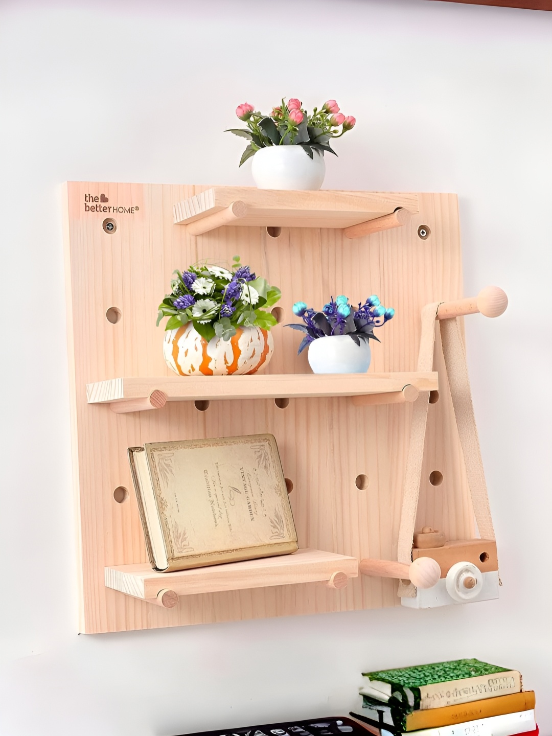 

The Better Home Brown Pinewood Wall Shelf With Keyholders