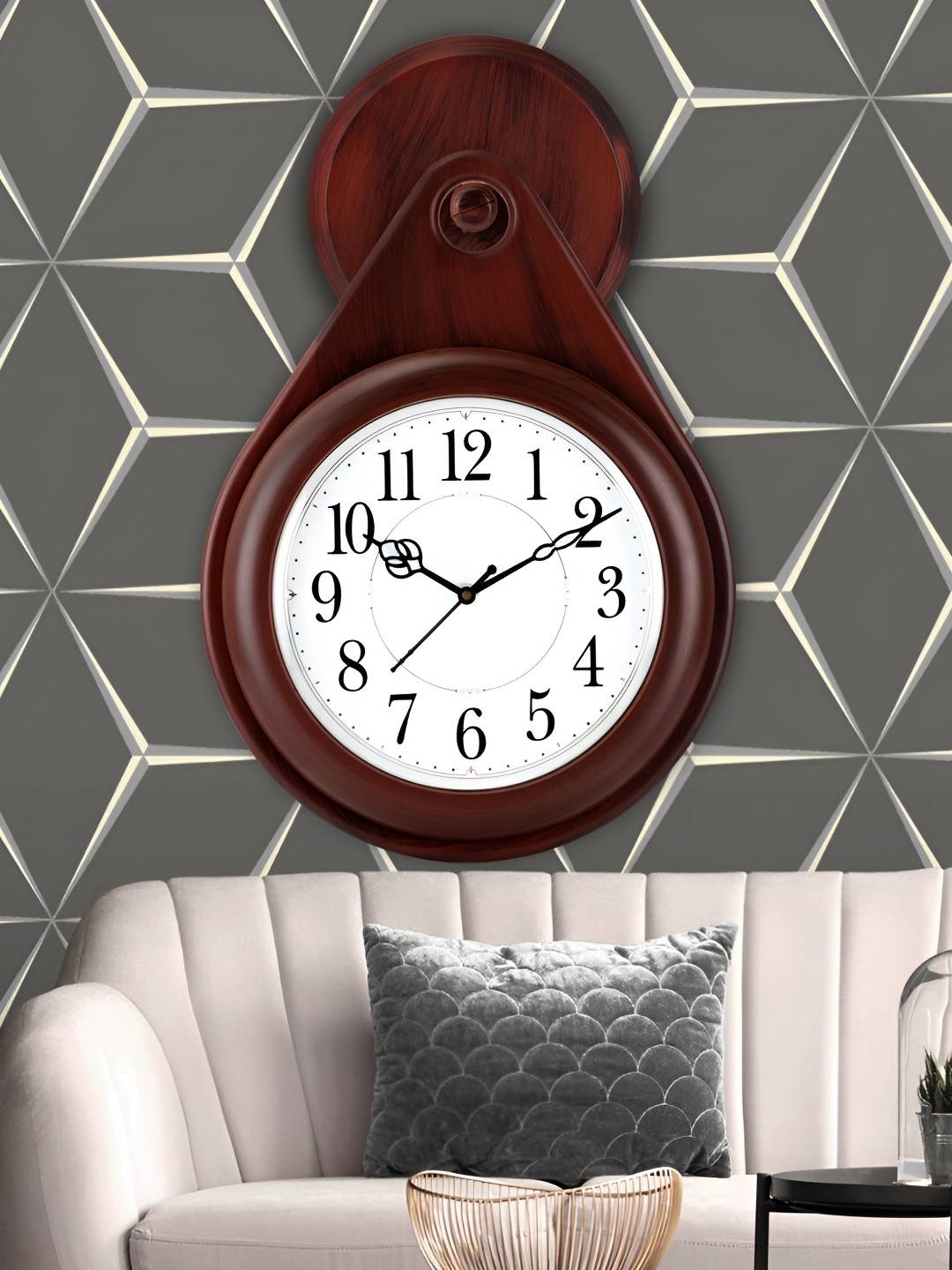 

Attractionz Brown Contemporary Round Shaped Analogue Wall Clock