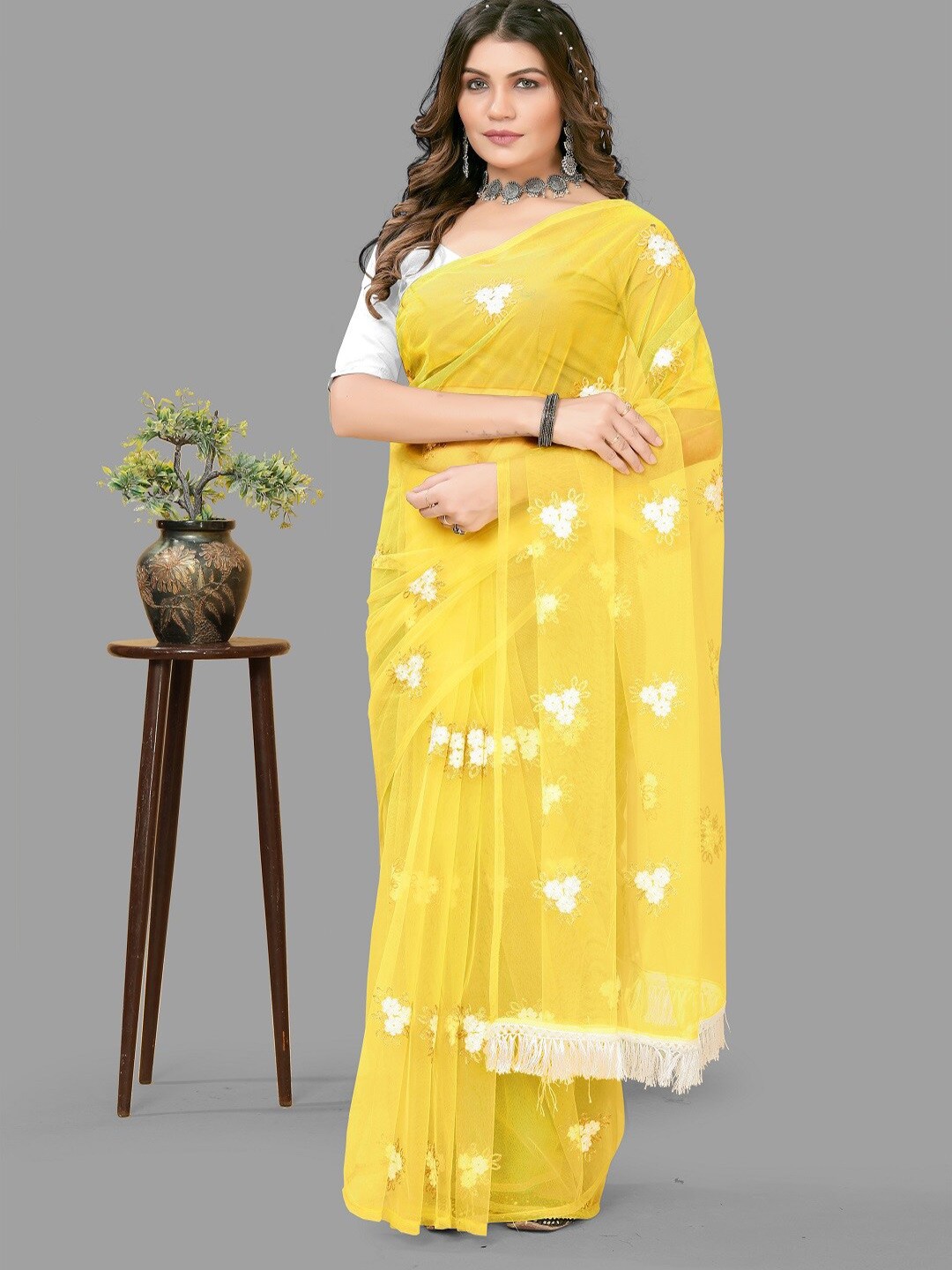 

faxofab Floral Embroidered Net Saree with Tassels, Yellow