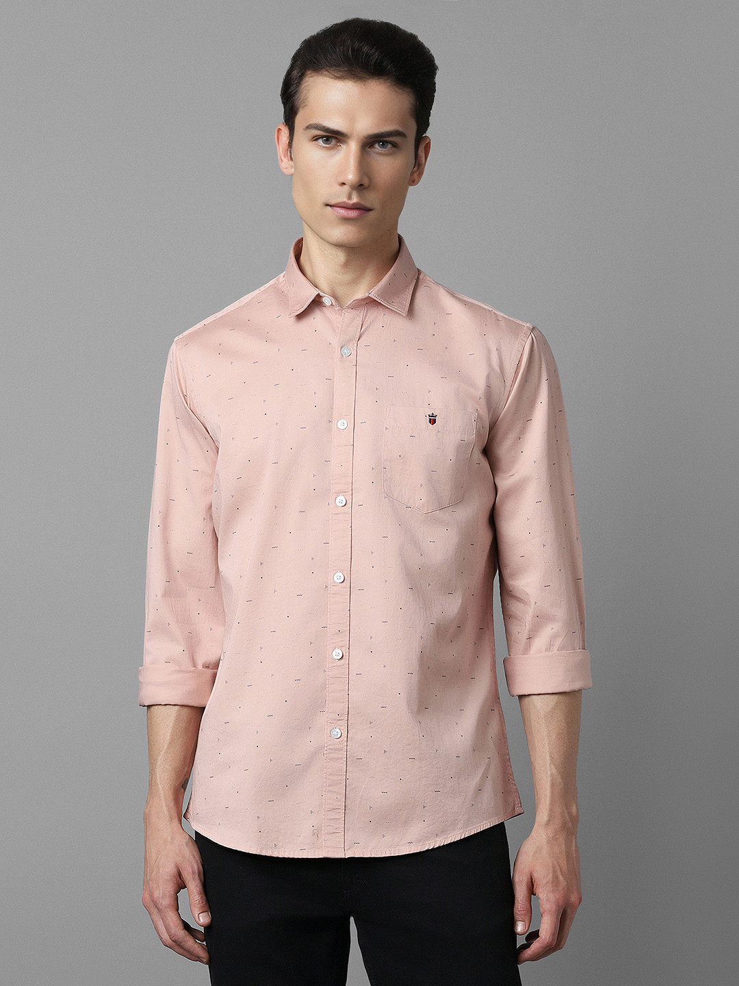 

Louis Philippe Jeans Slim Fit Geometric Printed Pure Cotton Casual Shirt, Pink