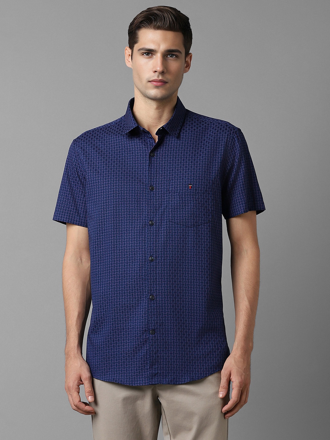 

Louis Philippe Sport Slim Fit Grid Tattersall Checked Pure Cotton Casual Shirt, Blue