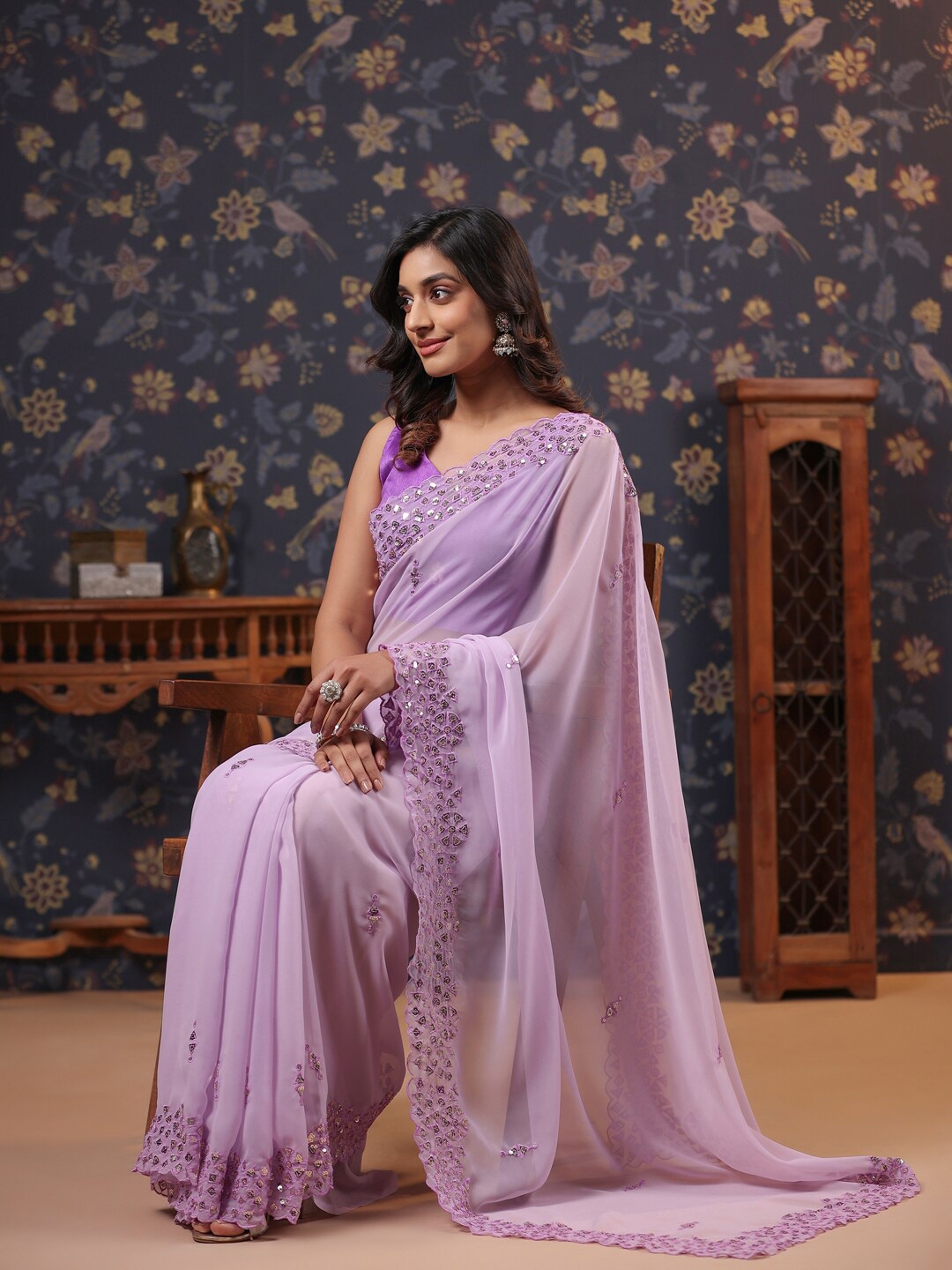 

House of Pataudi Sequinned Embellished Border Sarees, Lavender
