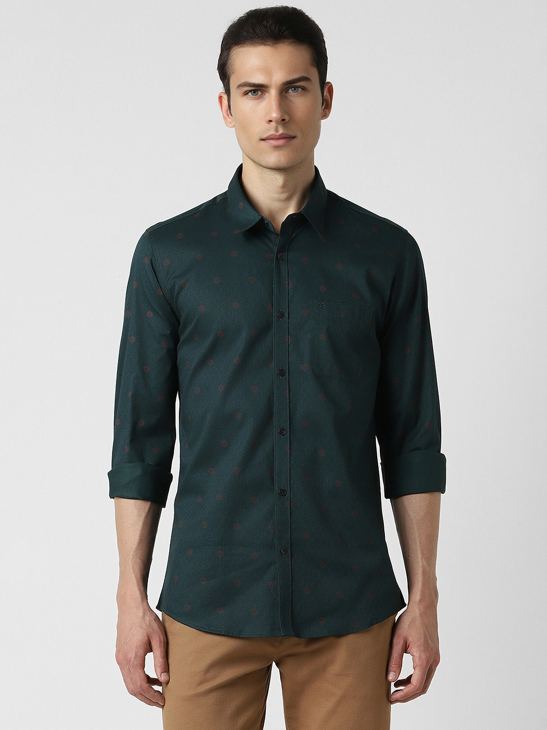 

Peter England Casuals Slim Fit Geometric Printed Cotton Casual Shirt, Green