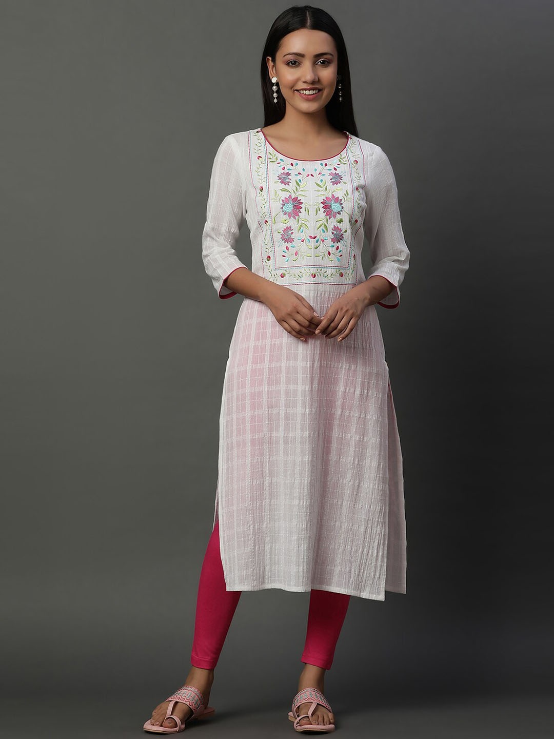 

AURELIA Floral Round Neck Regular Sleeves Cotton Thread Work Straight Kurta, White