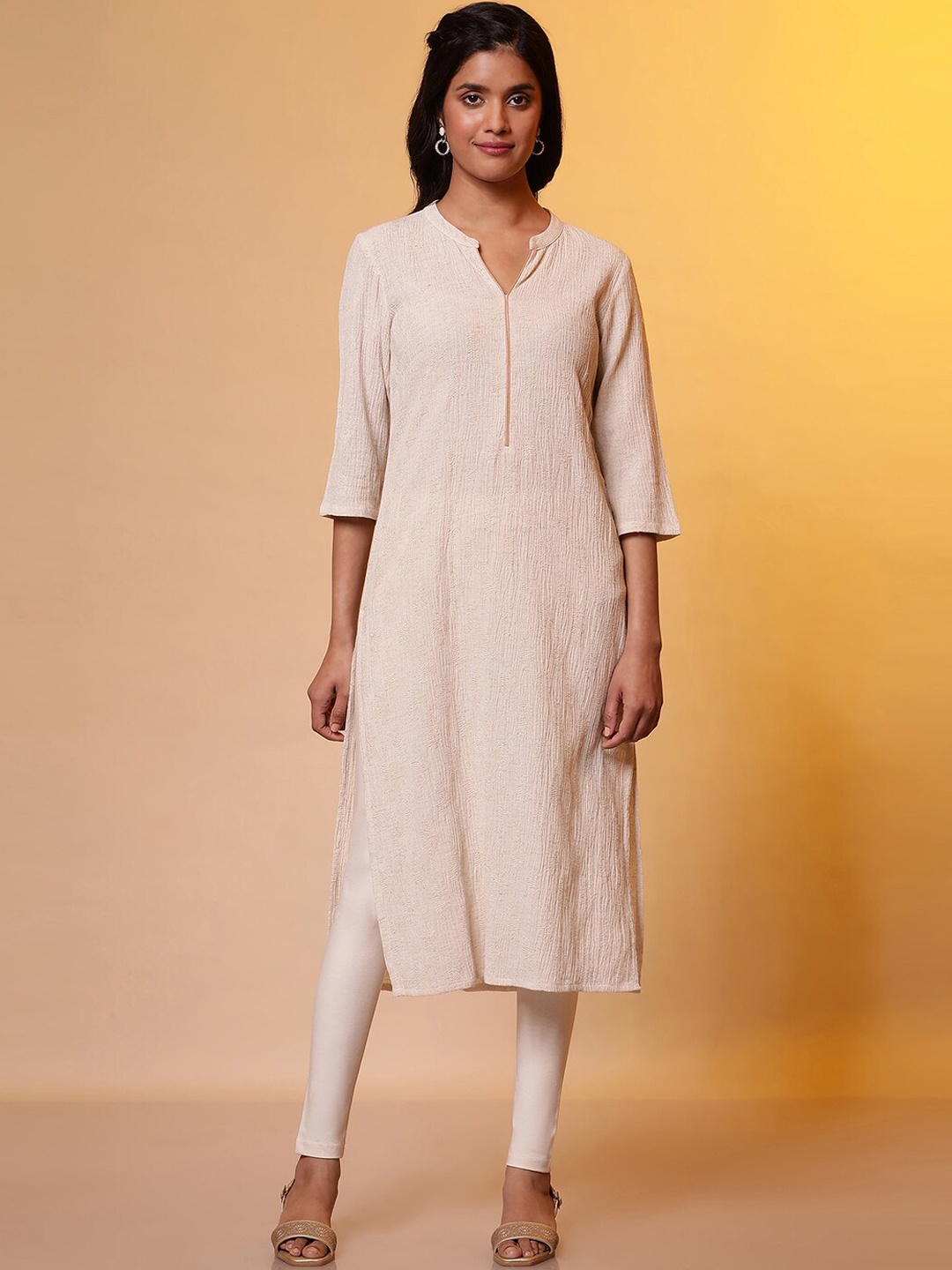 

AURELIA Textured Mandarin Collar Straight Kurta, Beige