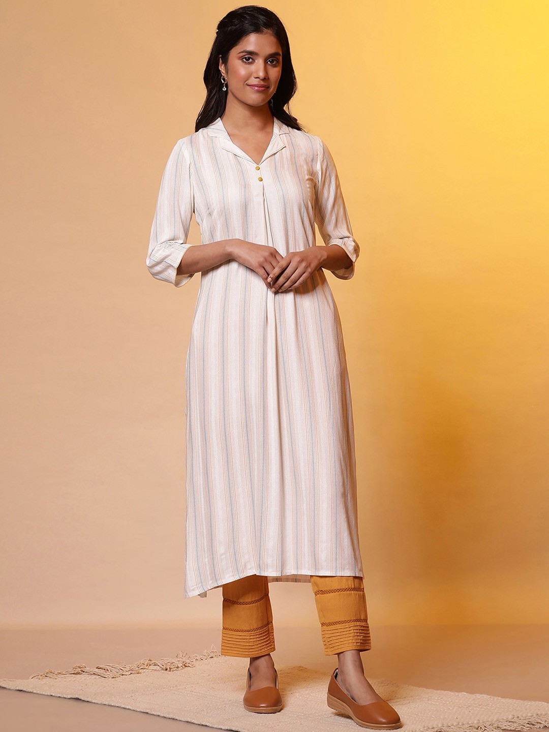 

AURELIA Shirt Collar Three-quarter sleeves Striped Kurta, White