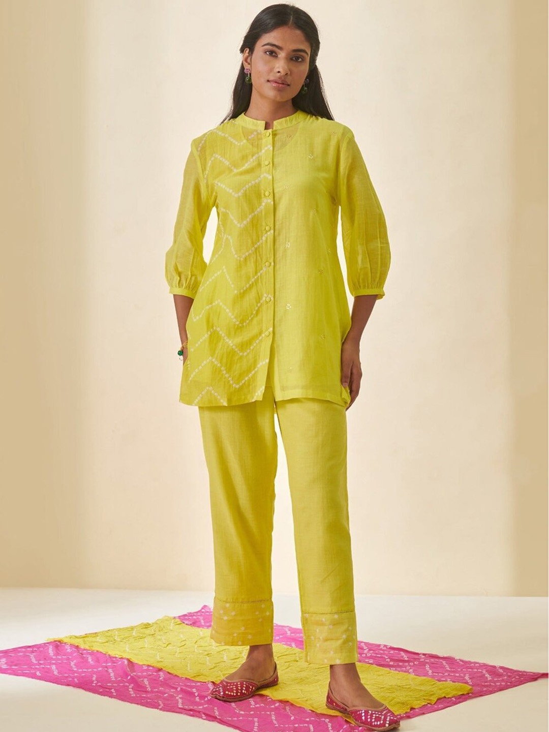 

Prakriti Jaipur Printed Shirt & Trousers, Green