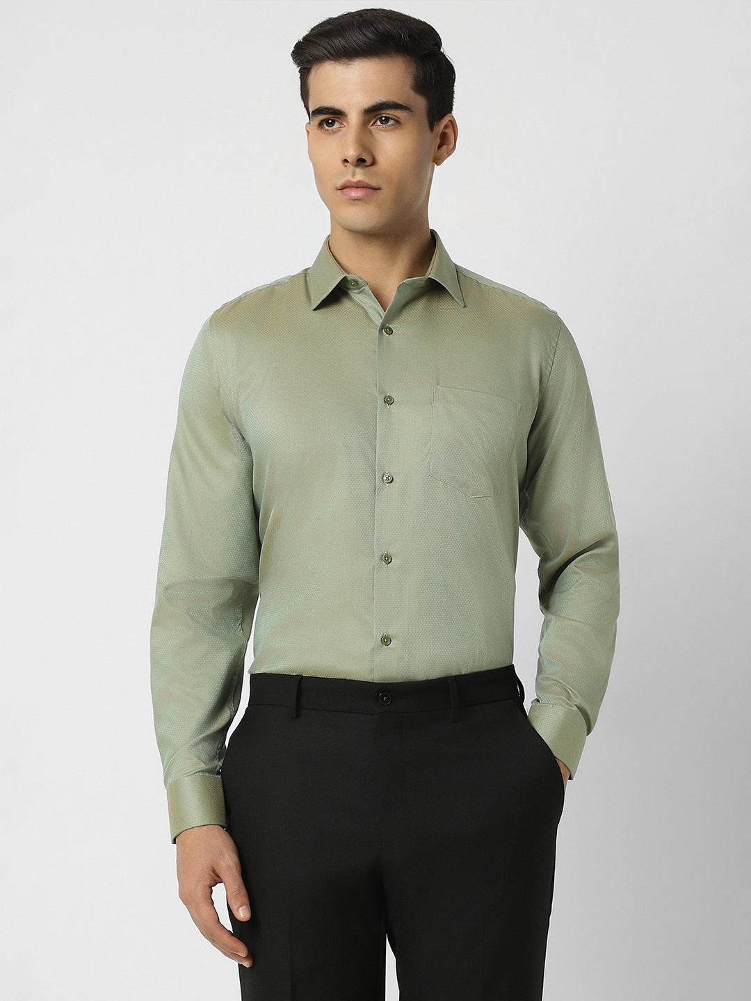 

Van Heusen Textured Spread Collar Long Sleeves Cotton Formal Shirt, Green