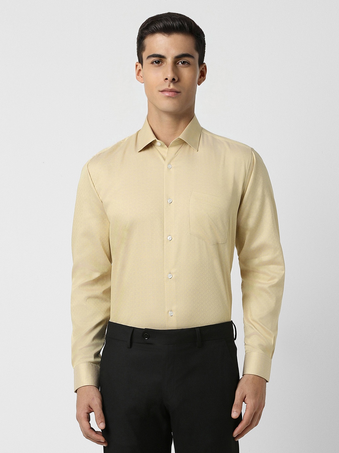 

Van Heusen Regular Fit Pure Cotton Formal Shirt, Yellow