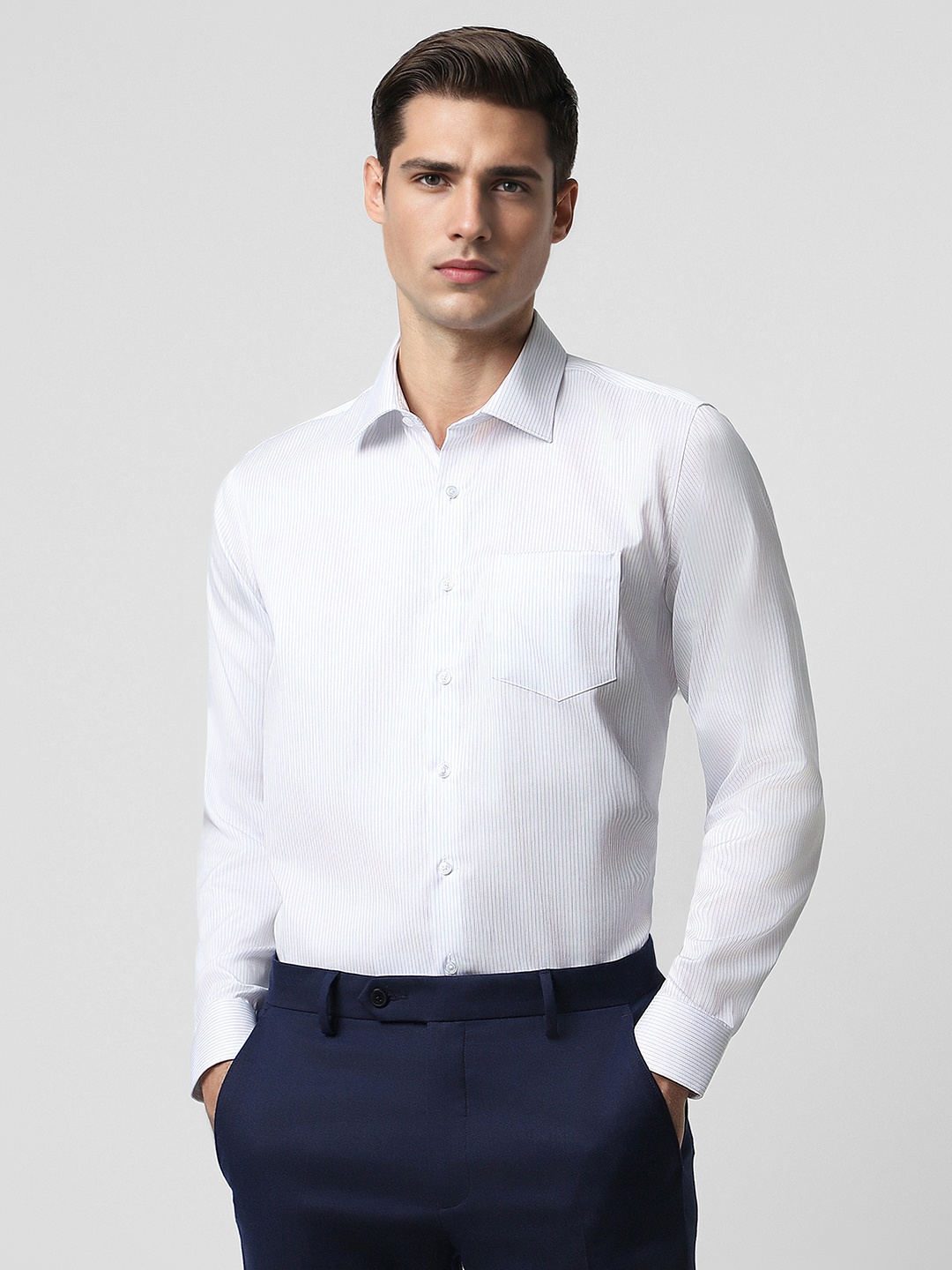 

Van Heusen Slim Fit Vertical Striped Pure Cotton Formal Shirt, White
