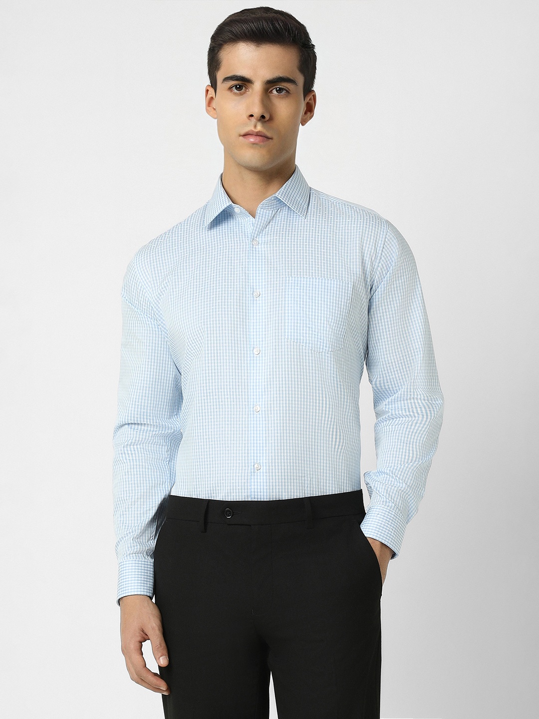 

Van Heusen Checked Spread Collar Pure Cotton Formal Shirt, Blue