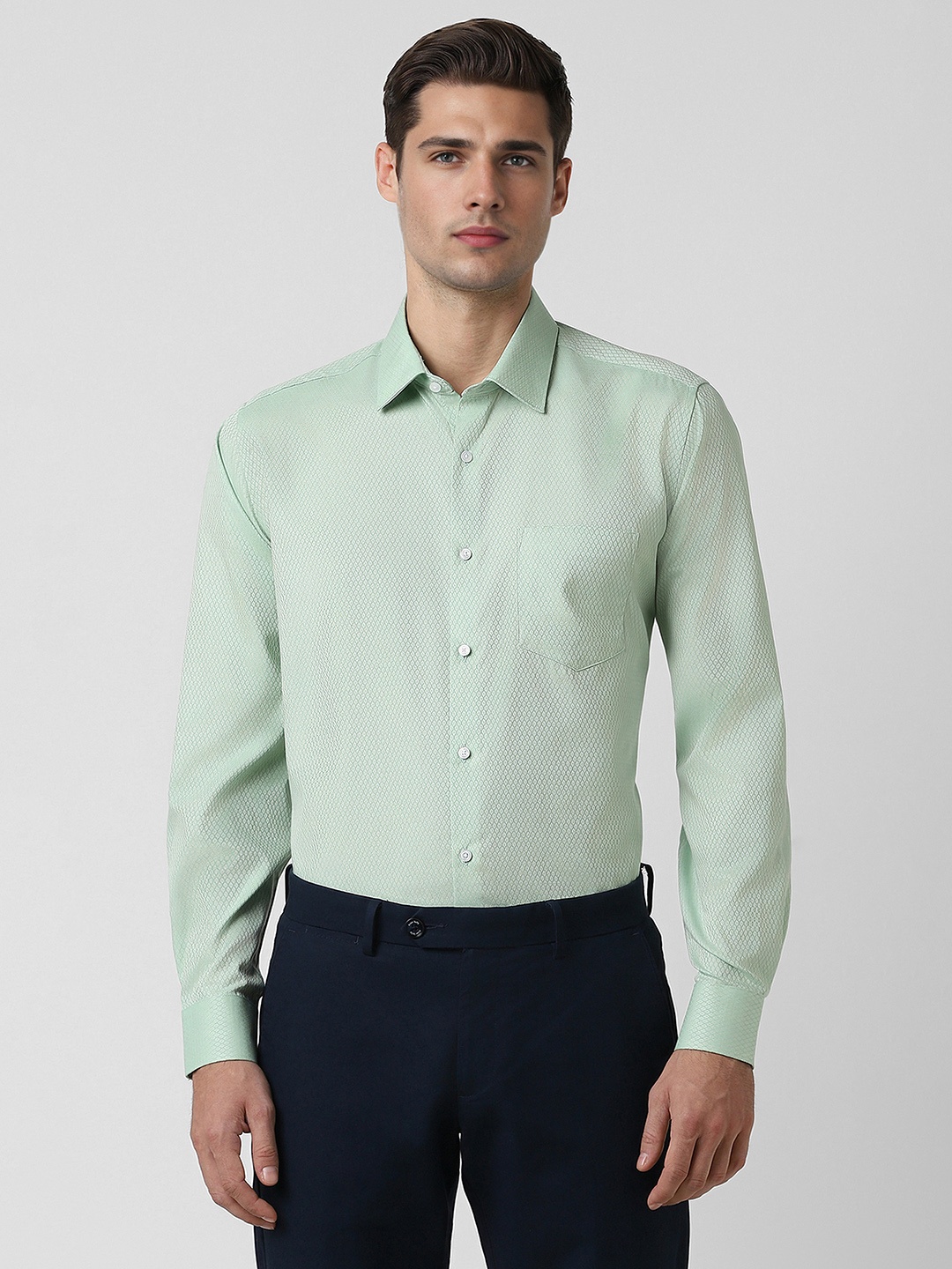 

Van Heusen Textured Pure Cotton Formal Shirt, Green