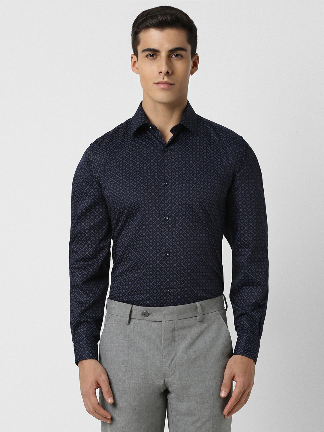 

Van Heusen Micro Ditsy Printed Pure Cotton Casual Shirt, Navy blue