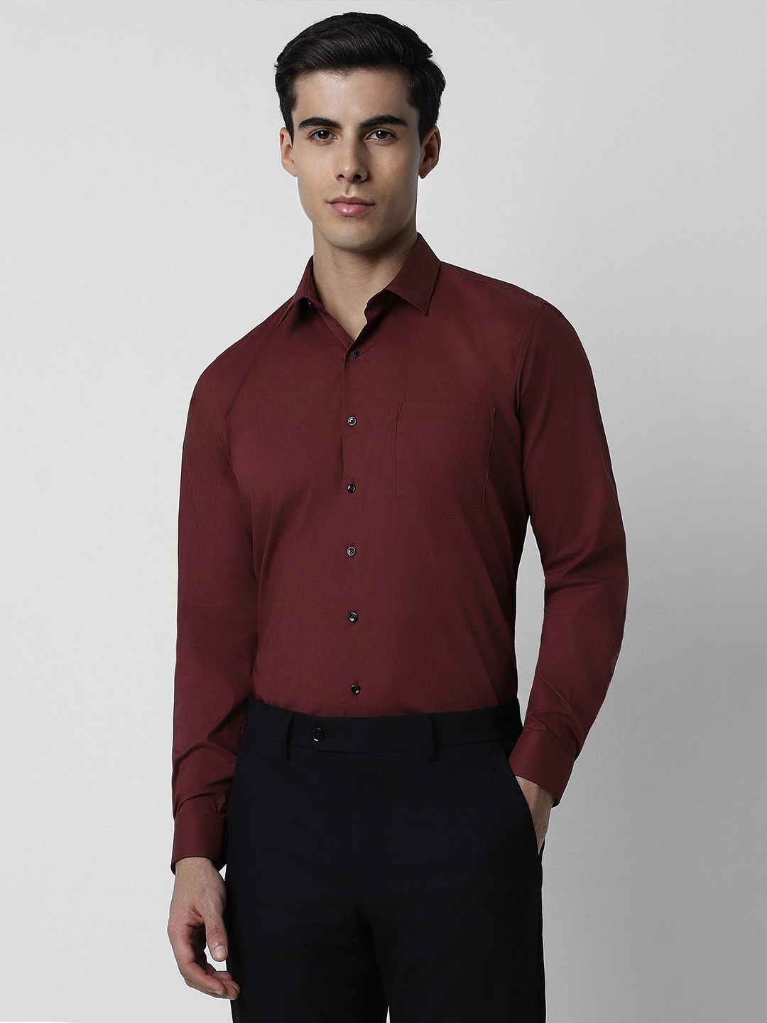 

Van Heusen Slim Fit Spread Collar Formal Shirt, Maroon