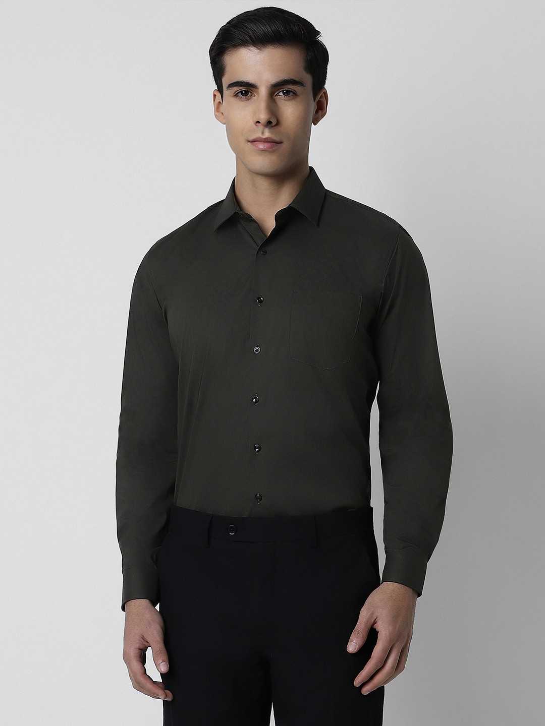 

Van Heusen Men Slim Fit Formal Shirt, Green