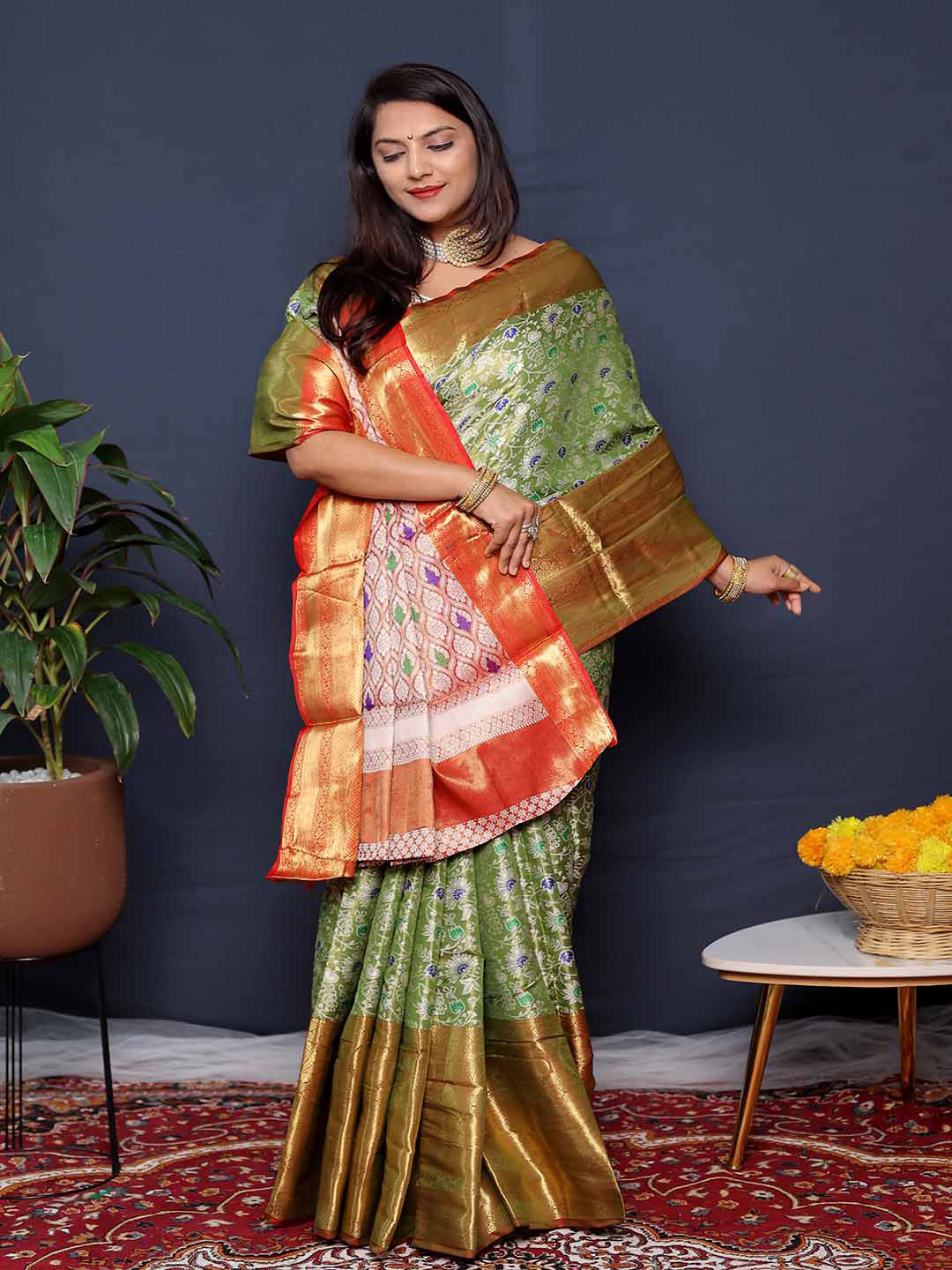

KALINI Floral Woven Design Zari Saree, Green