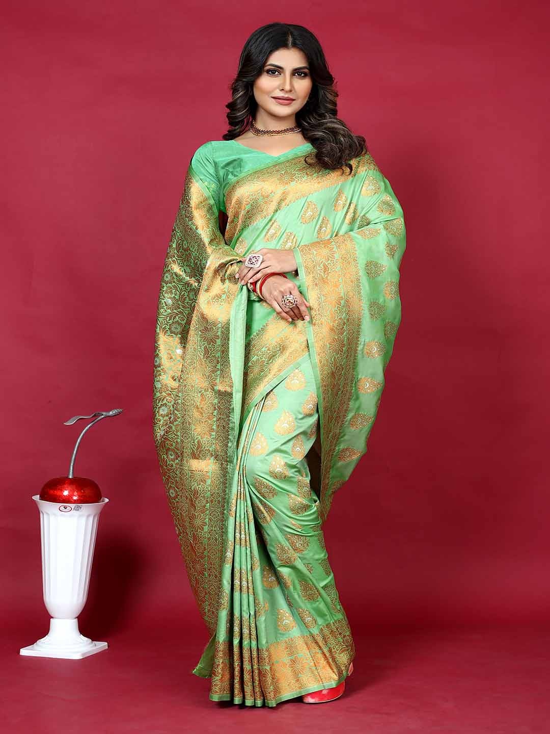 

KALINI Ethnic Motifs Woven Design Zari Art Silk Saree, Green