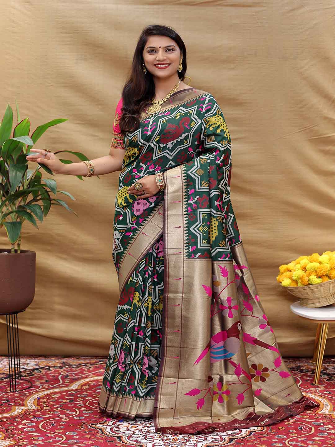 

KALINI Ethnic Motifs Woven Design Zari Saree, Green