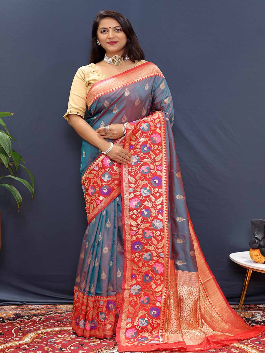 

KALINI Floral Woven Design Zari Saree, Sea green