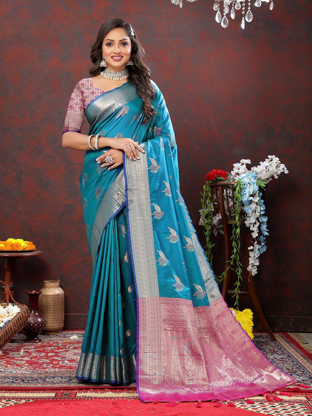 

faxofab Woven Design Zari Banarasi Saree, Turquoise blue