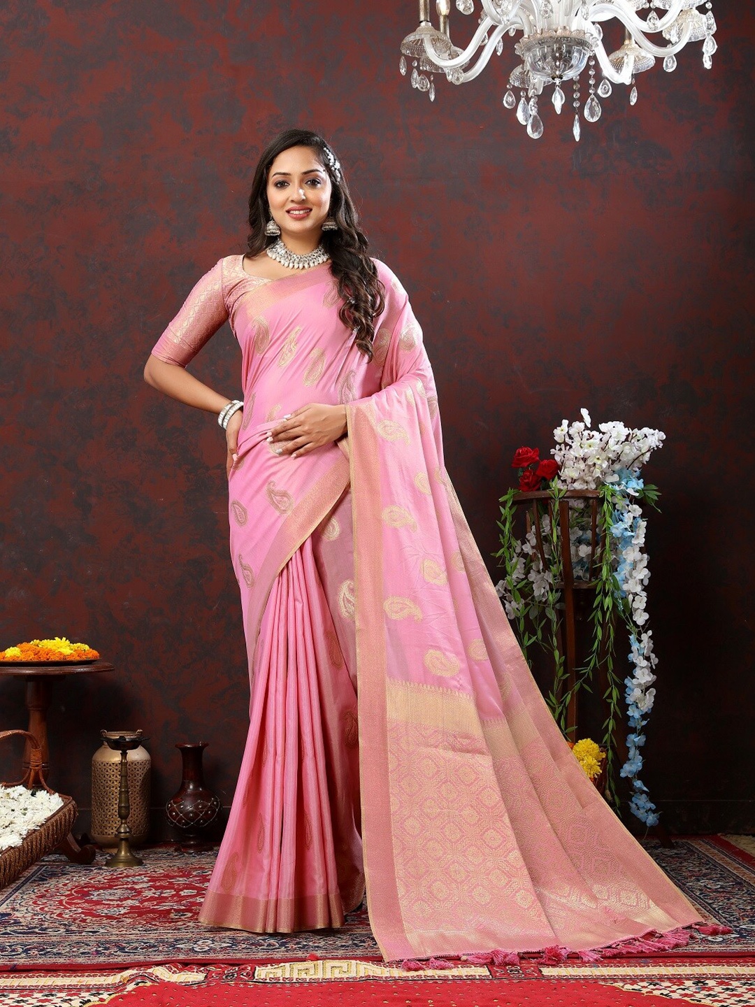 

faxofab Woven Design Zari Banarasi Saree, Pink