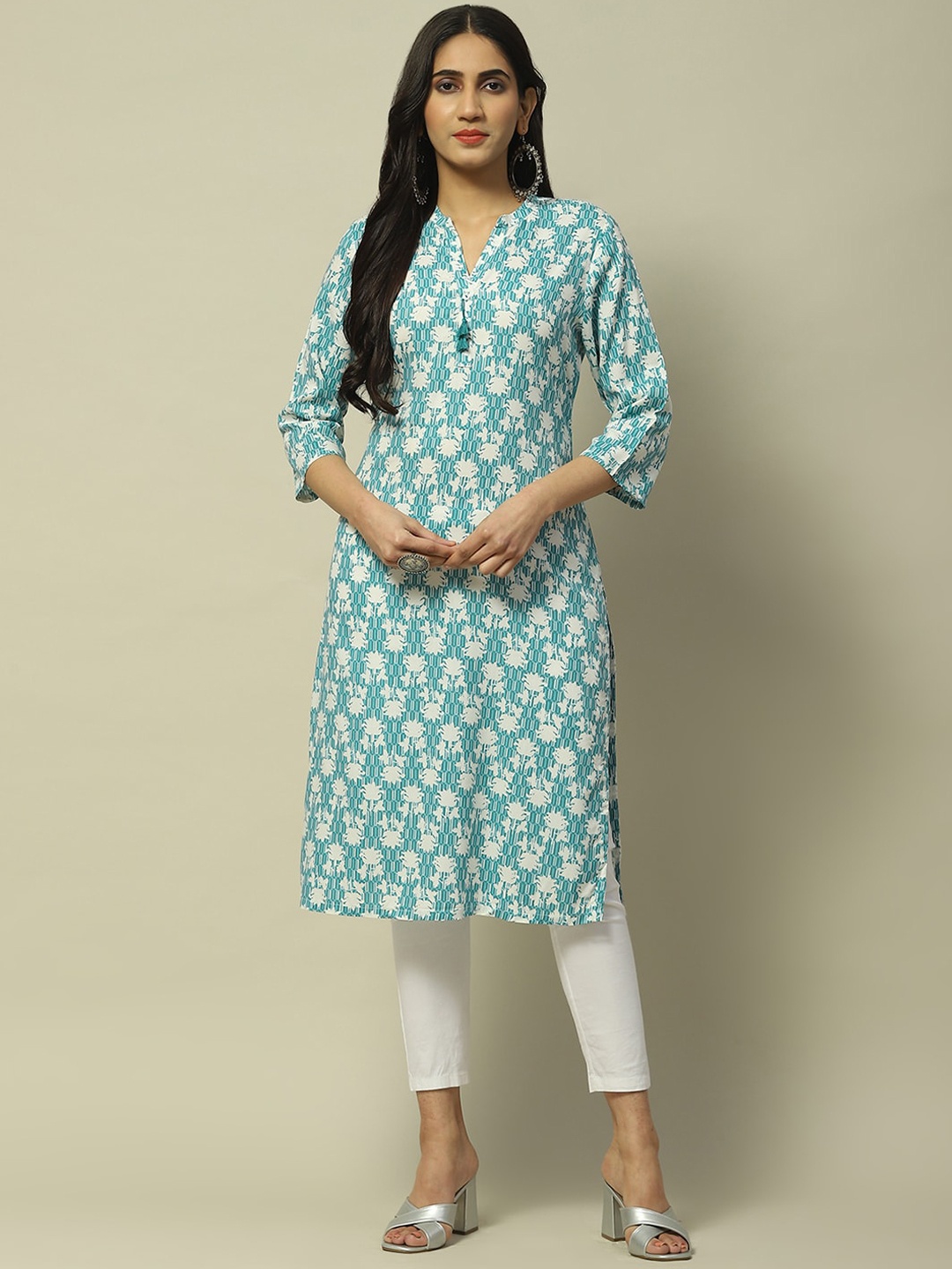 

Rangriti Floral Printed Roll-Up Sleeves Mandarin Collar Cotton Kurta, Blue