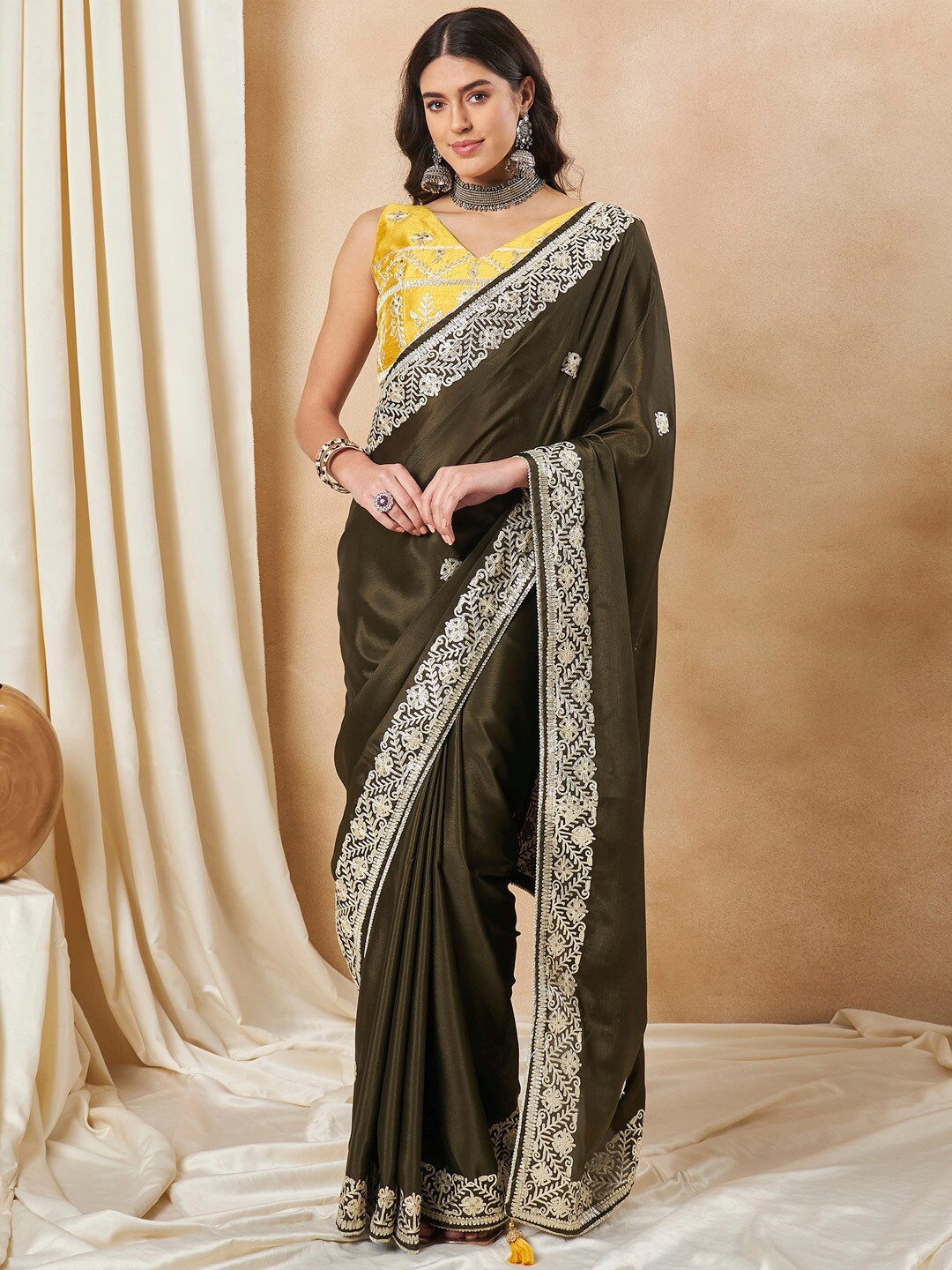 

Saree mall Olive Ethnic Motifs Embellished Gotta Patti Poly Chiffon Sarees