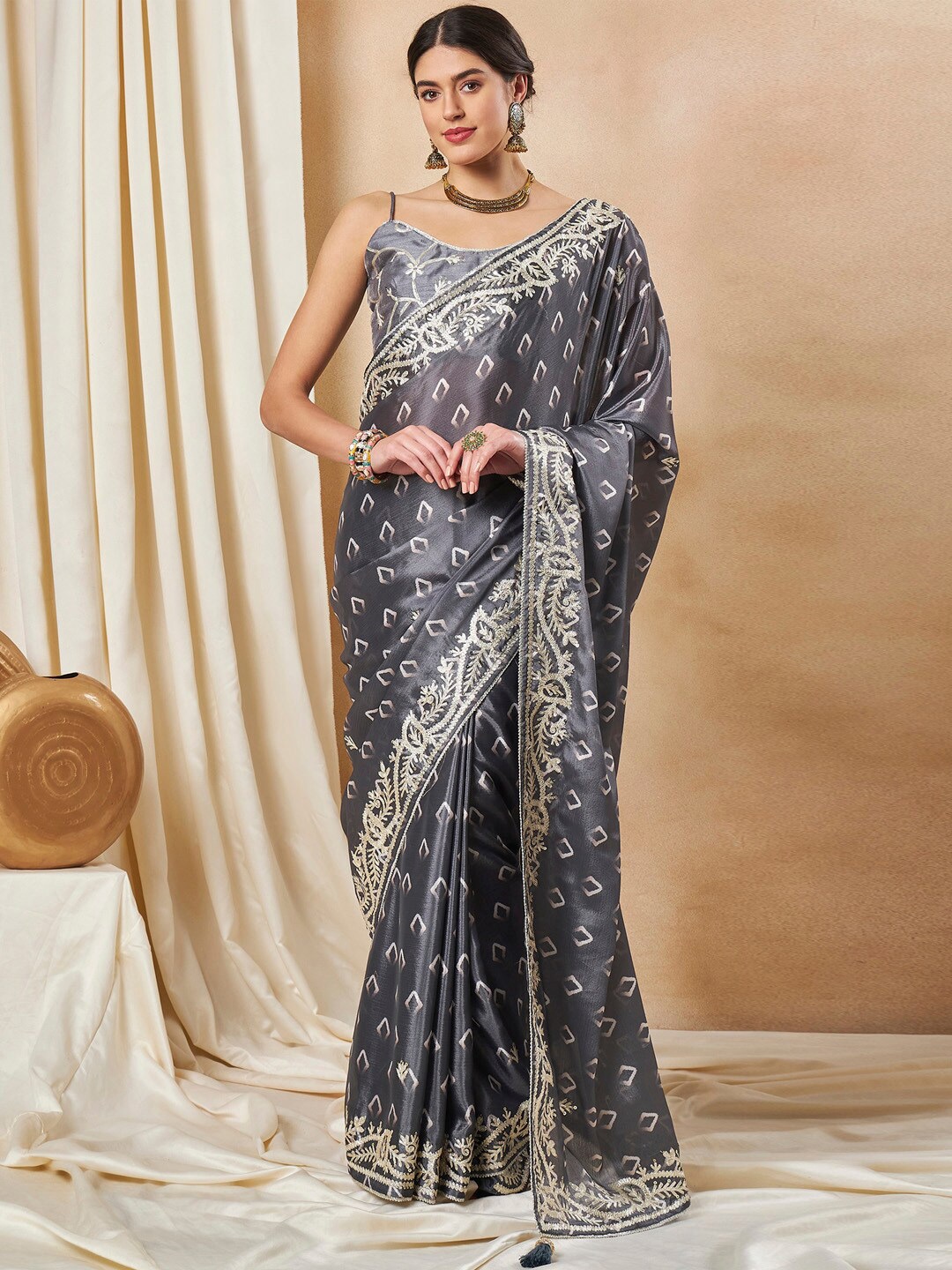 

Saree mall Grey Ethnic Motifs Printed Sequinned Embellished Pure Chiffon Saree