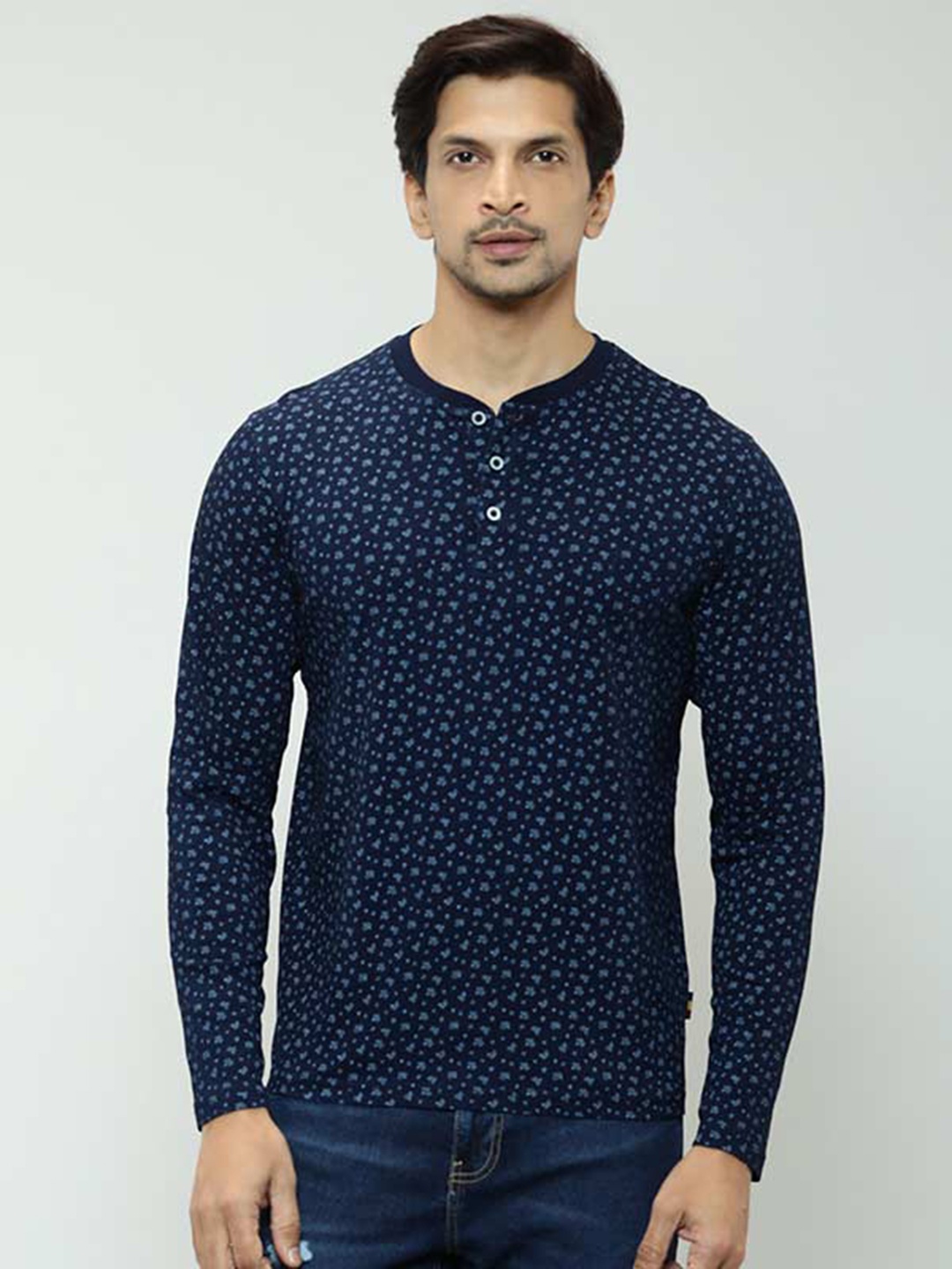 

Indian Terrain Floral Printed Boat Neck Pure CottonT-shirt, Navy blue