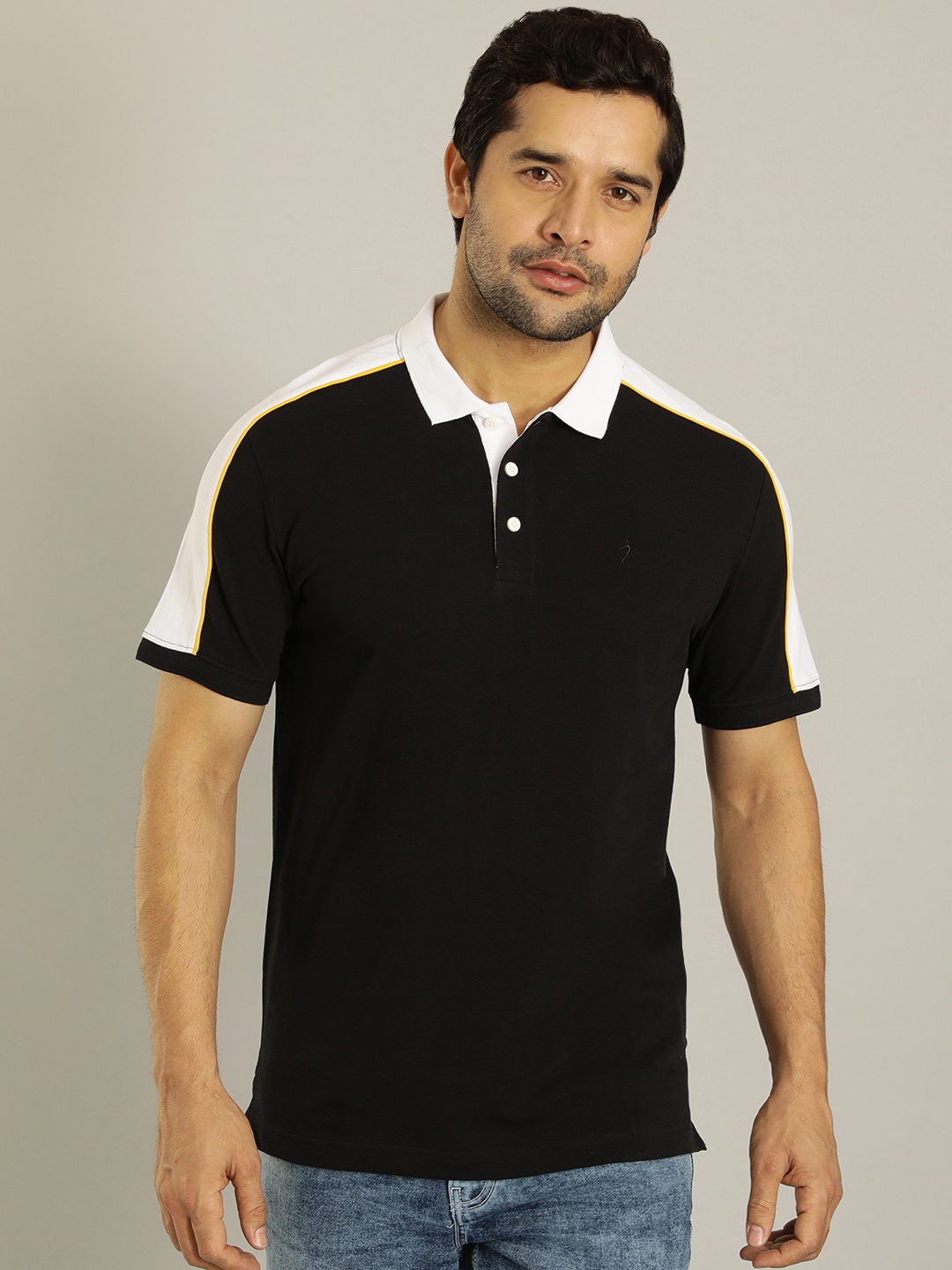 

Indian Terrain Colourblocked Polo Collar Pockets T-shirt, Black