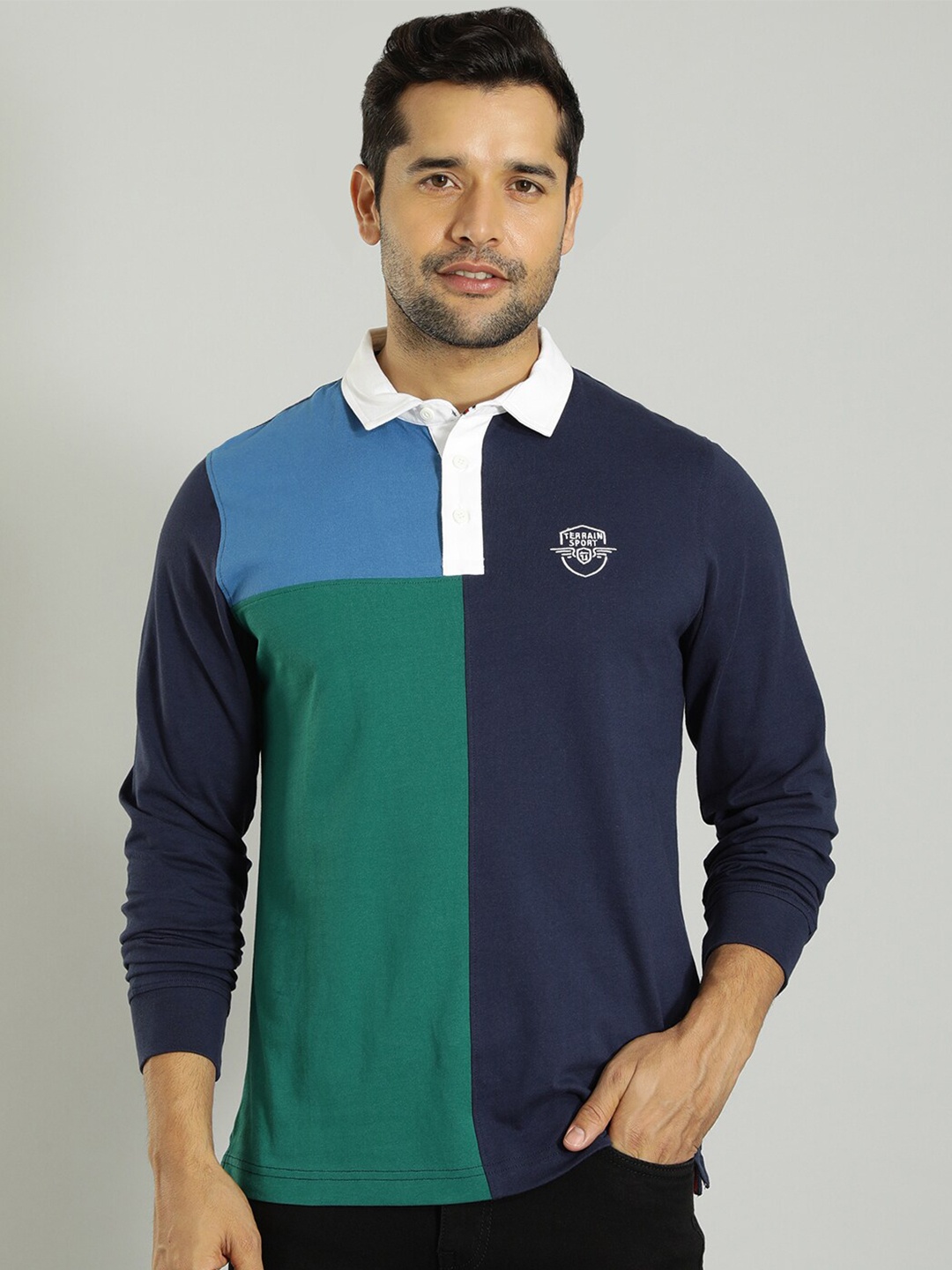 

Indian Terrain Colourblocked Cotton Polo Collar Applique T-shirt, Blue