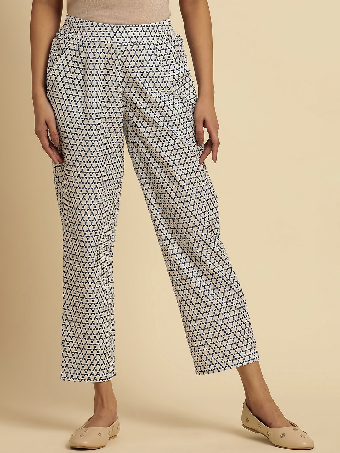 

W Women Geometric Printed Cropped Cotton Ethnic Trouser, Off white