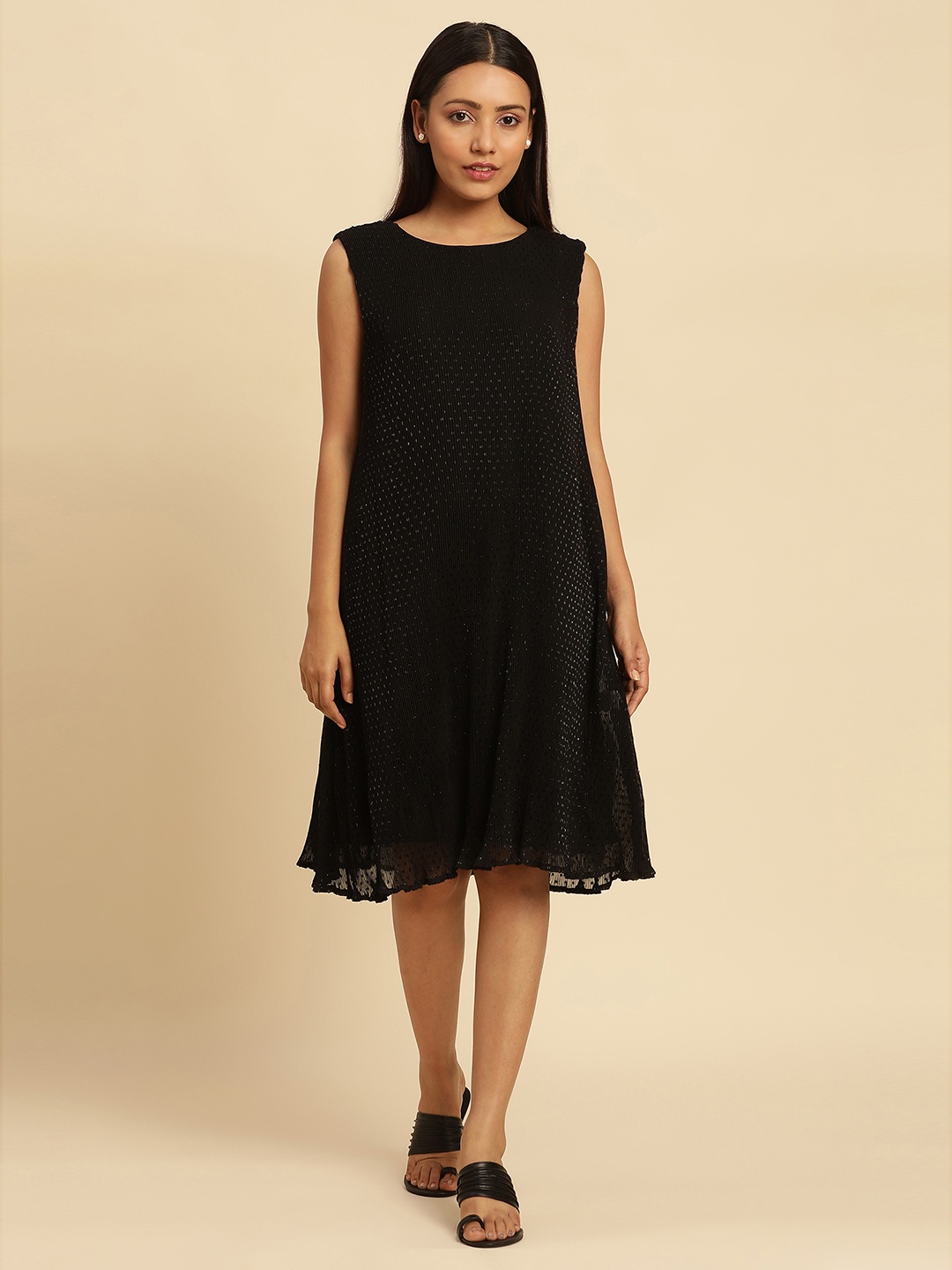 

W Round Neck Georgette A-Line Dress, Black