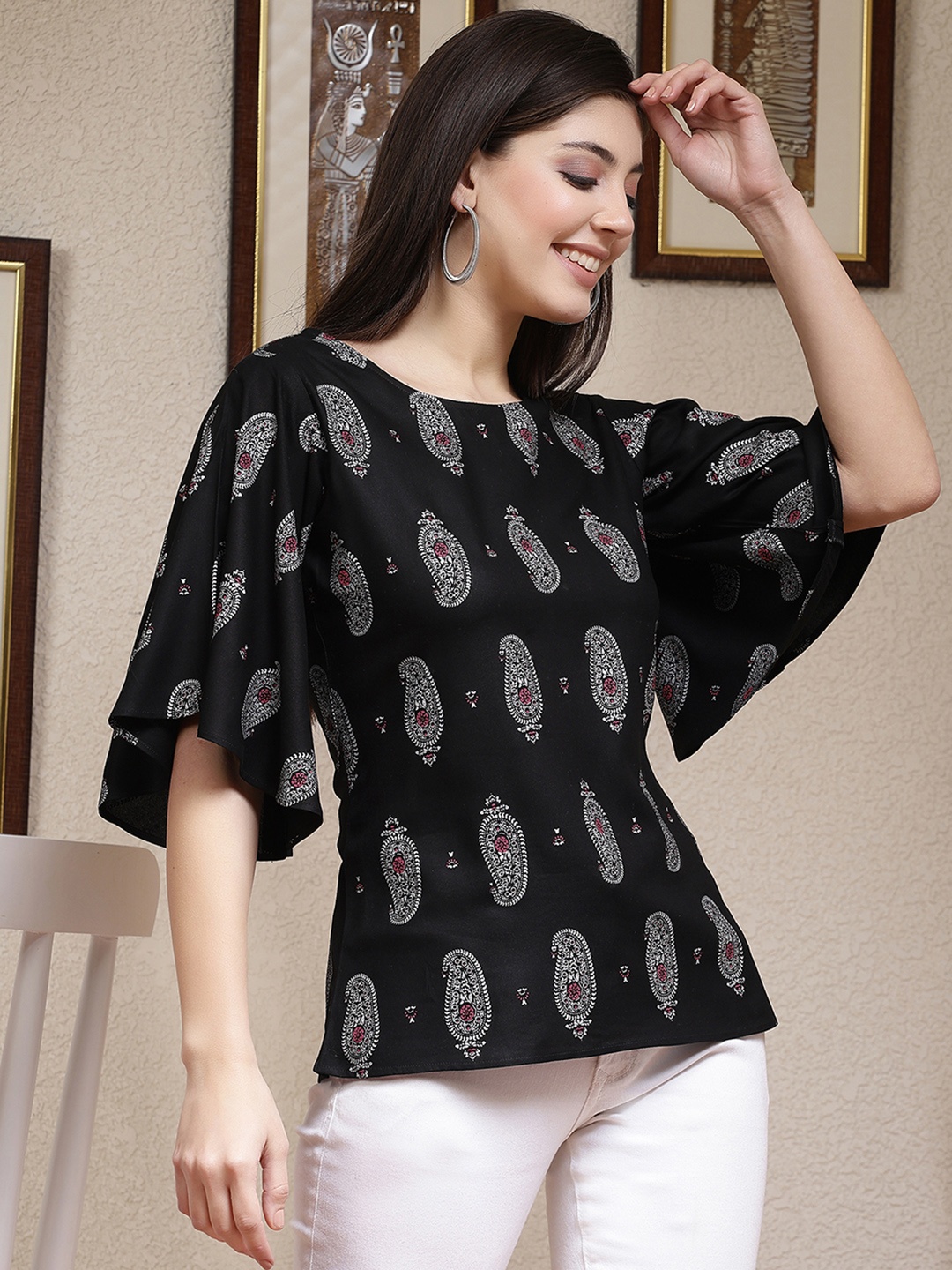 

Selvia Floral Foil Print Flared Sleeve Top, Black