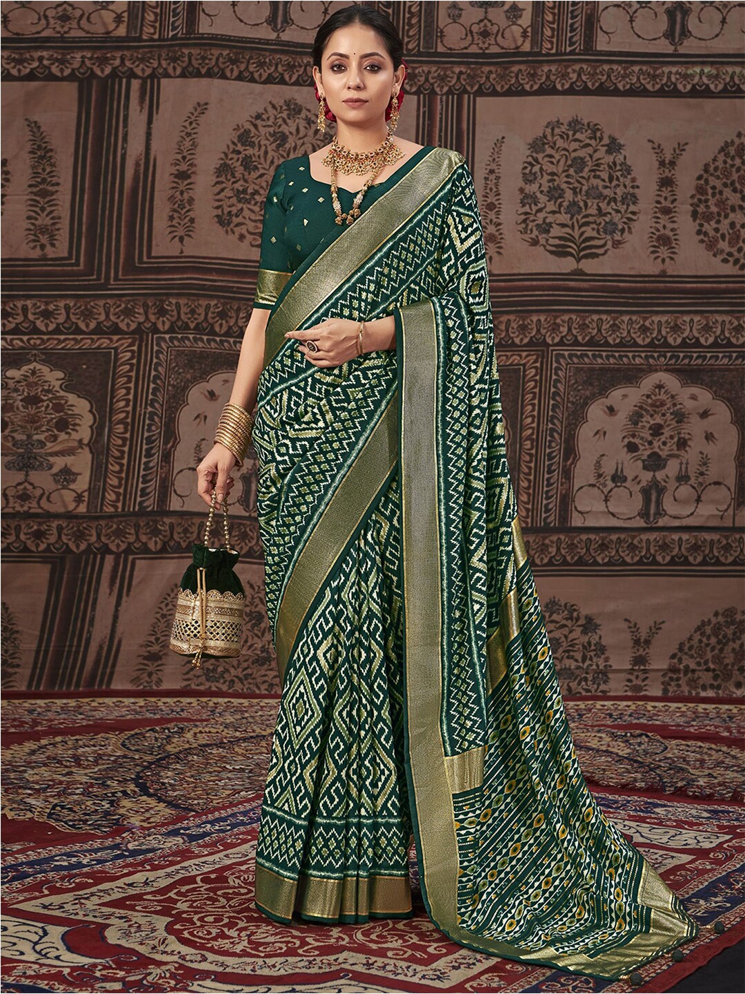

Satrani Geometric Printed Zari Pure Silk Pochampally Saree, Green
